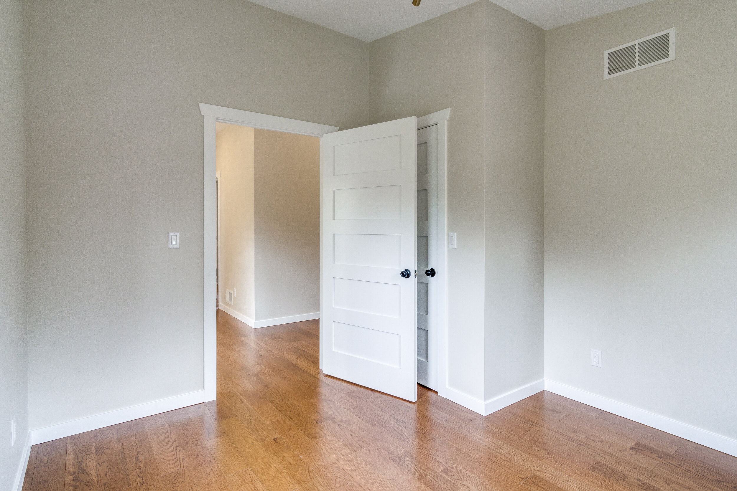 Interiors (19 of 33).jpg