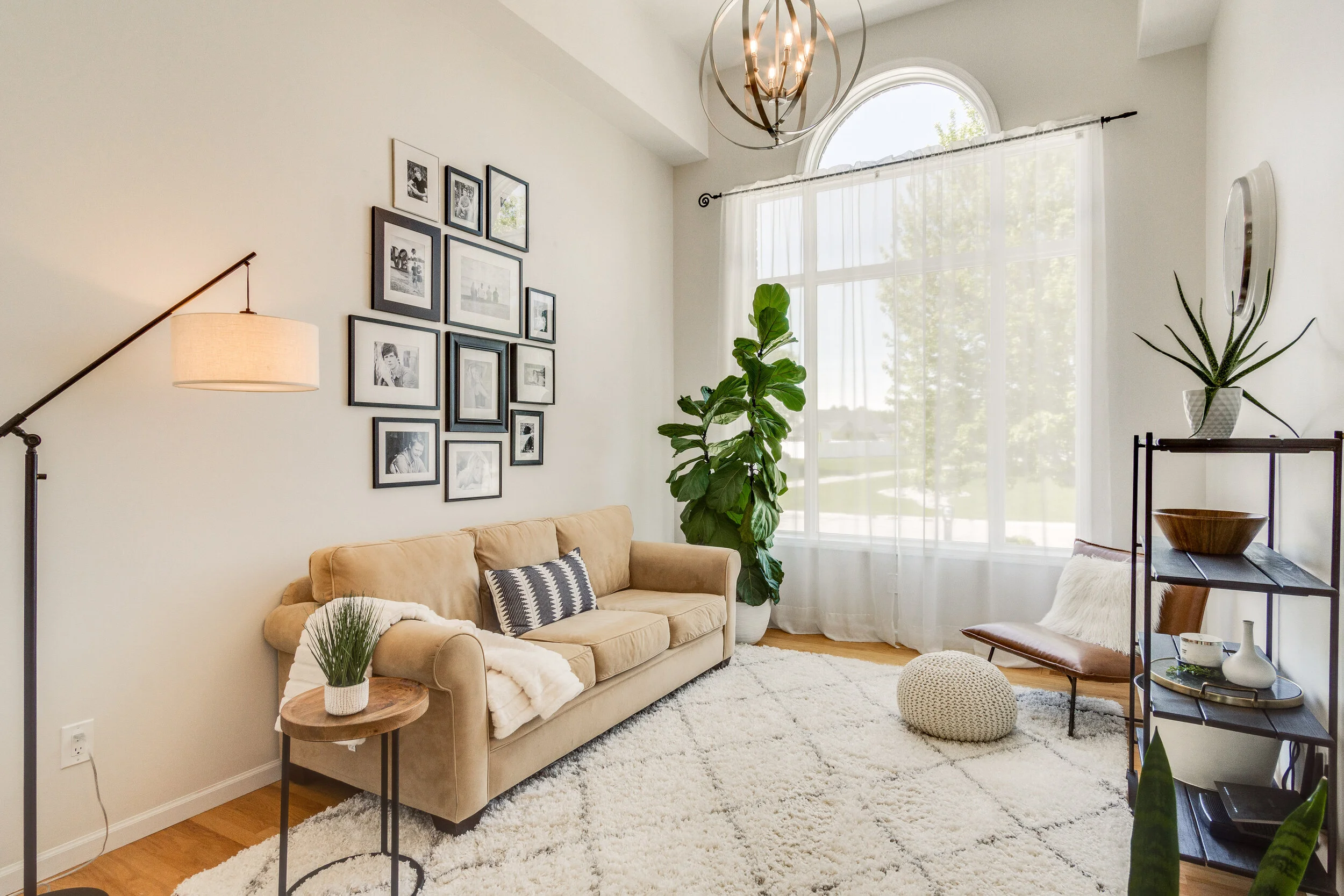 Interiors (2 of 52).jpg