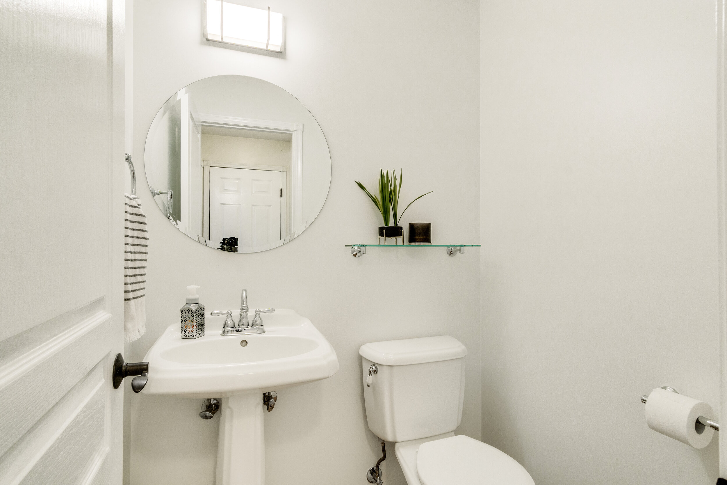 Interiors (26 of 52).jpg