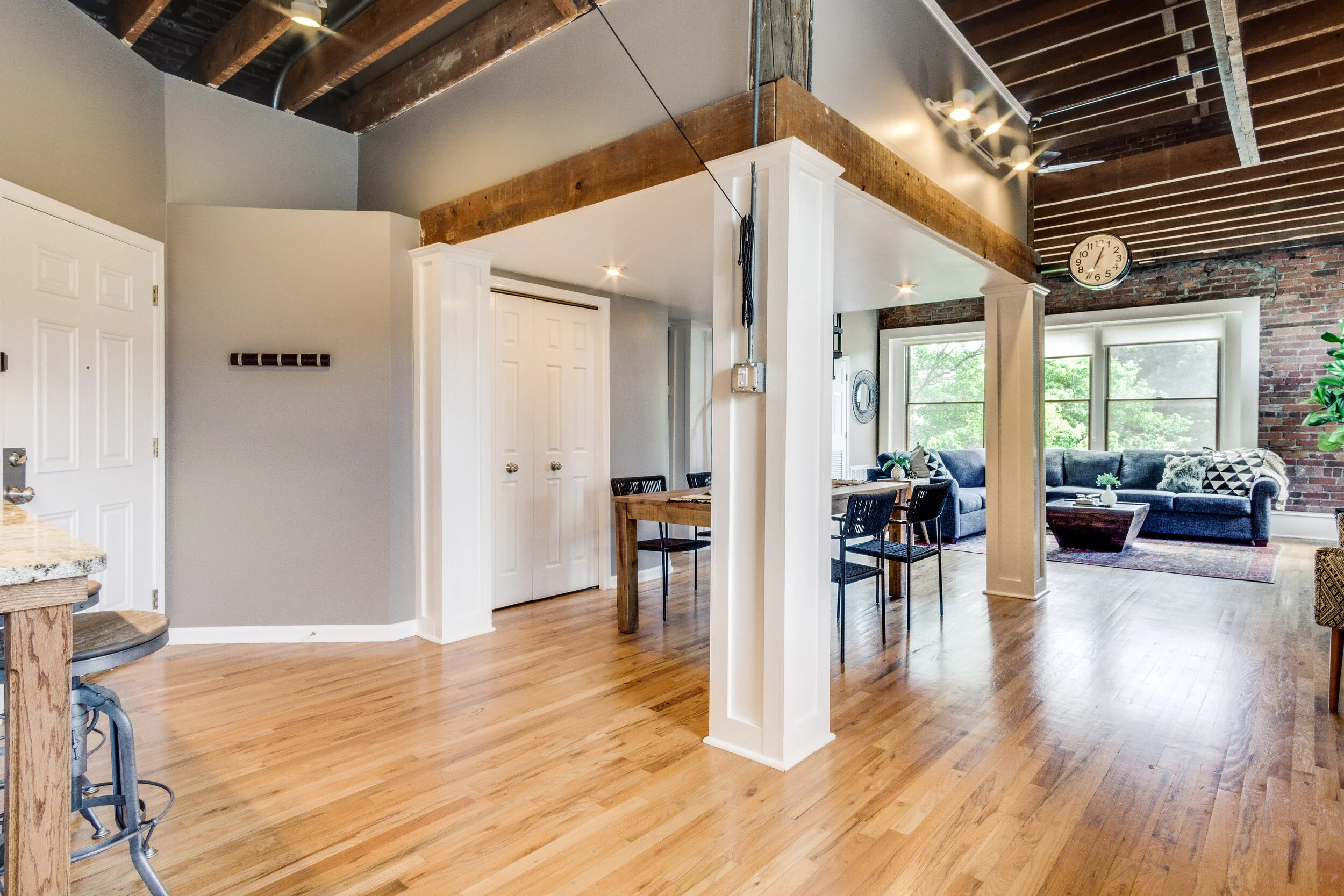 Interiors (14 of 36).jpg