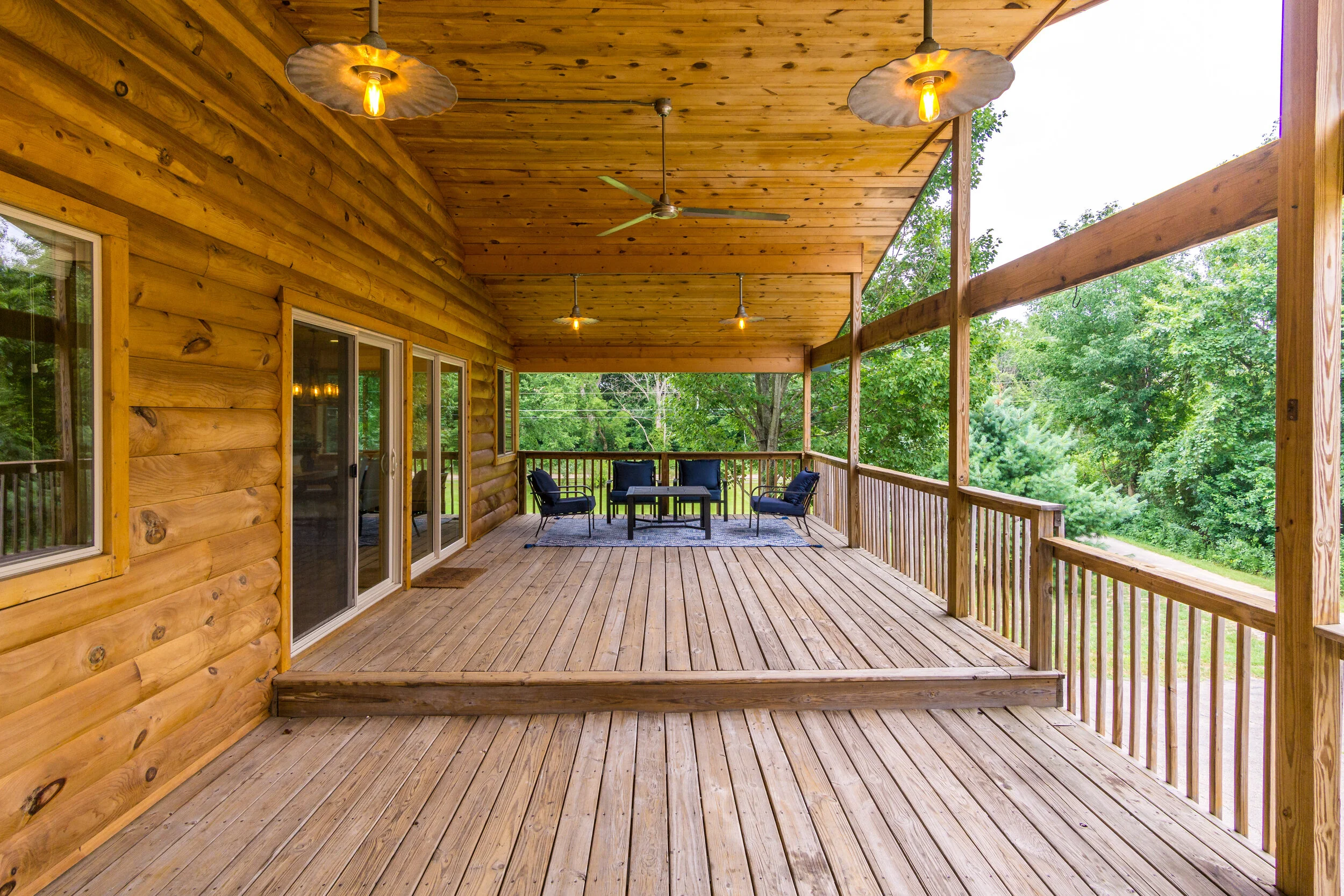 Exteriors (9 of 17).jpg
