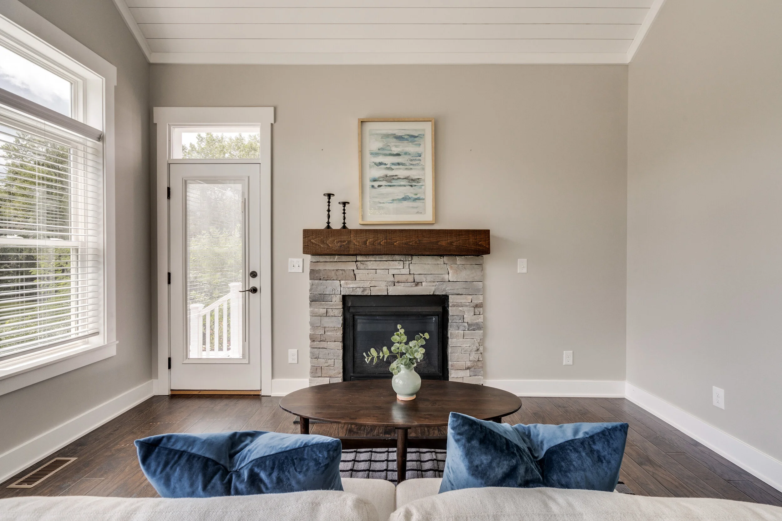 Interiors (12 of 45).jpg