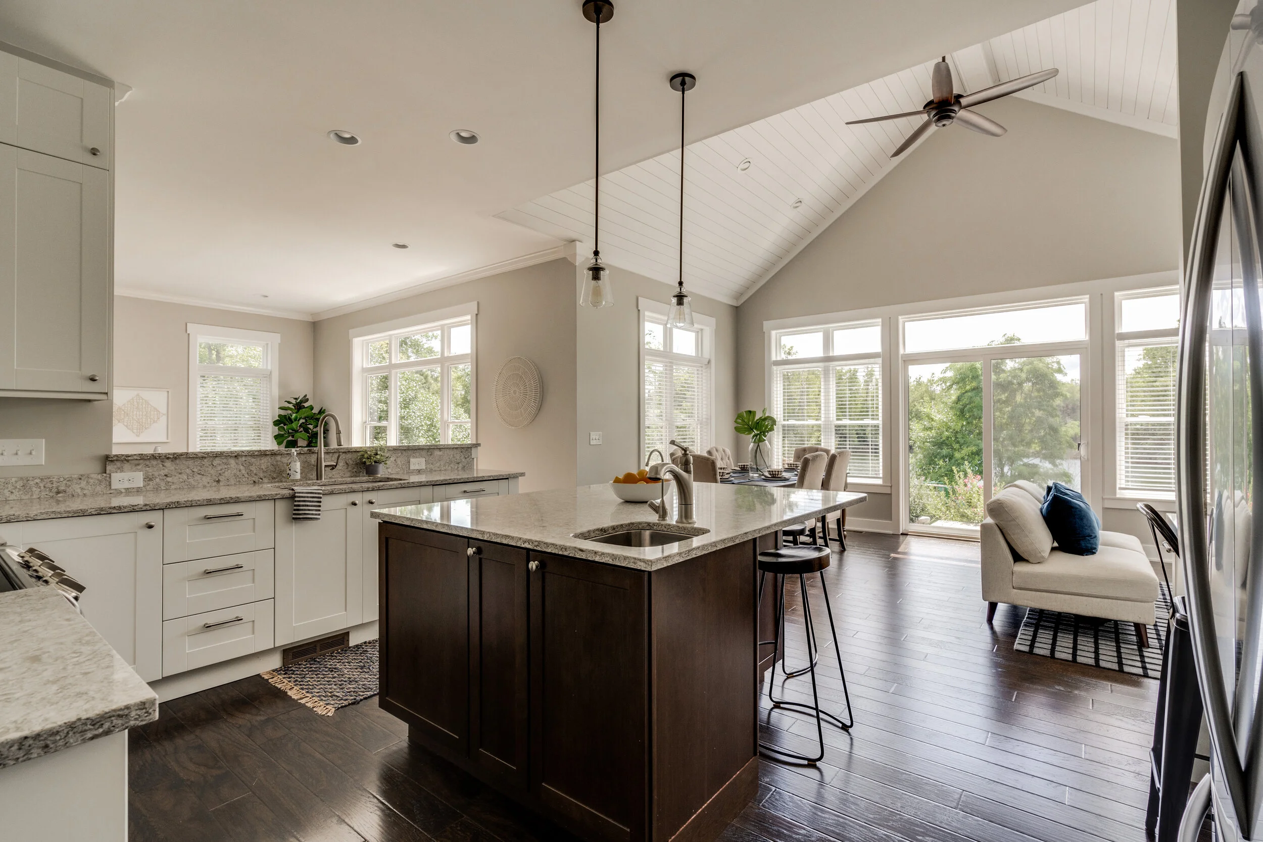Interiors (21 of 45).jpg