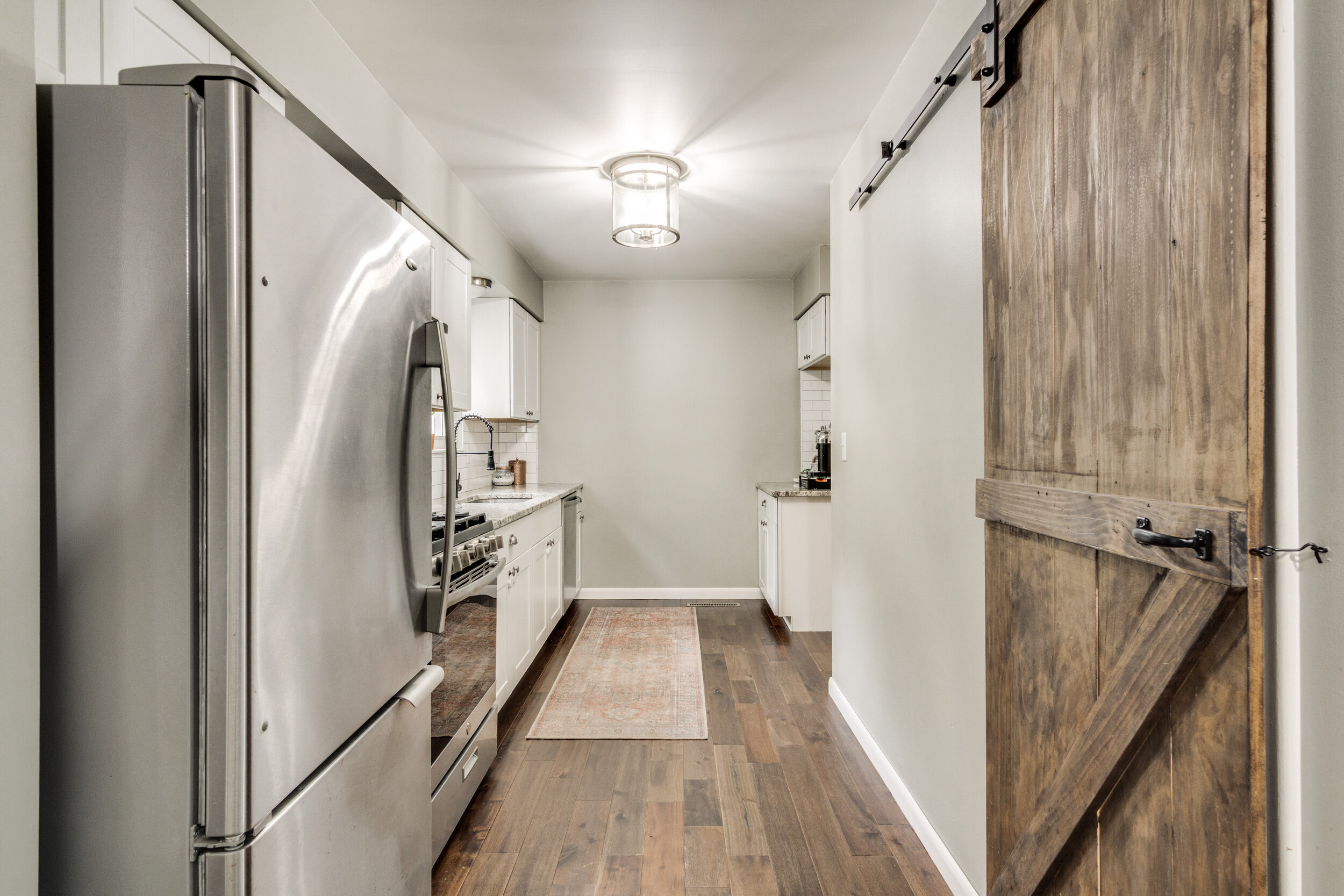 Interiors (11 of 43).jpg