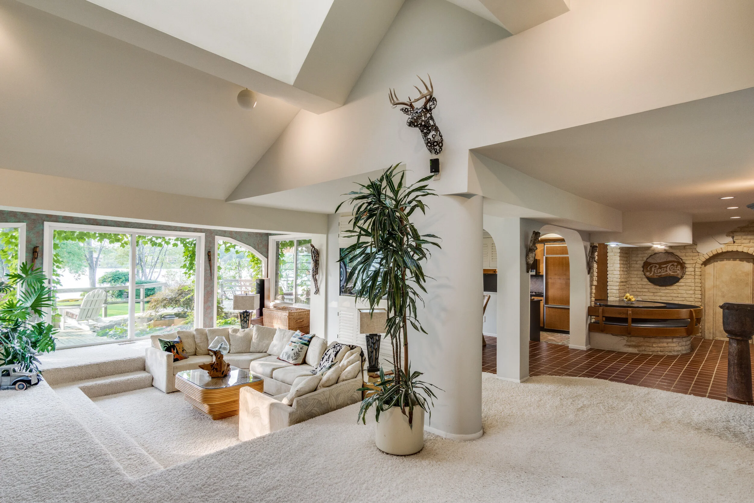 Interiors (31 of 65).jpg