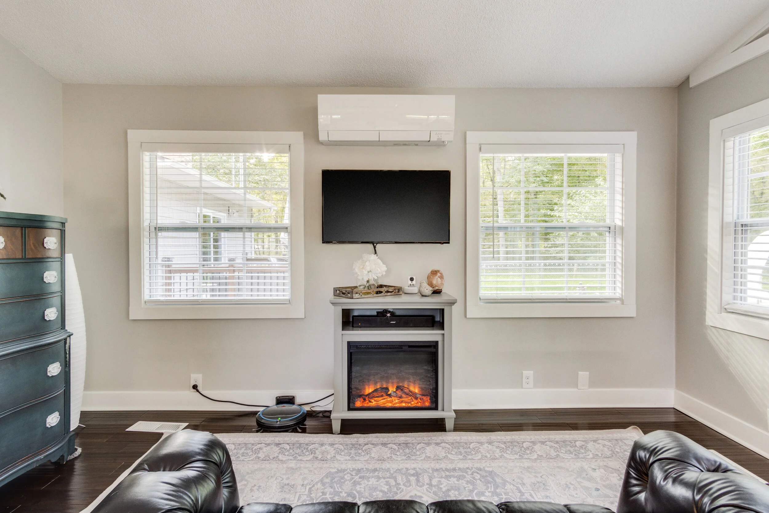 Interiors (11 of 46).jpg