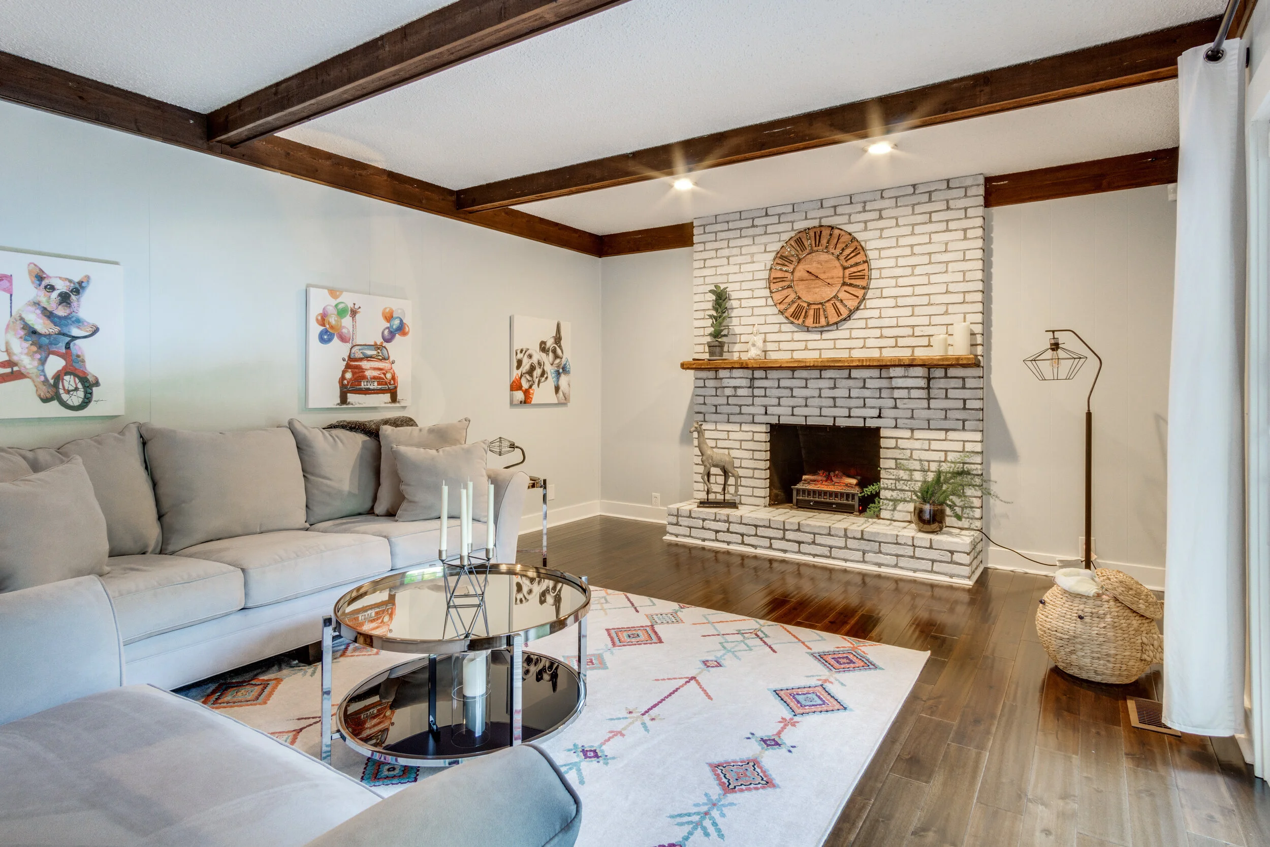 Interiors (24 of 46).jpg