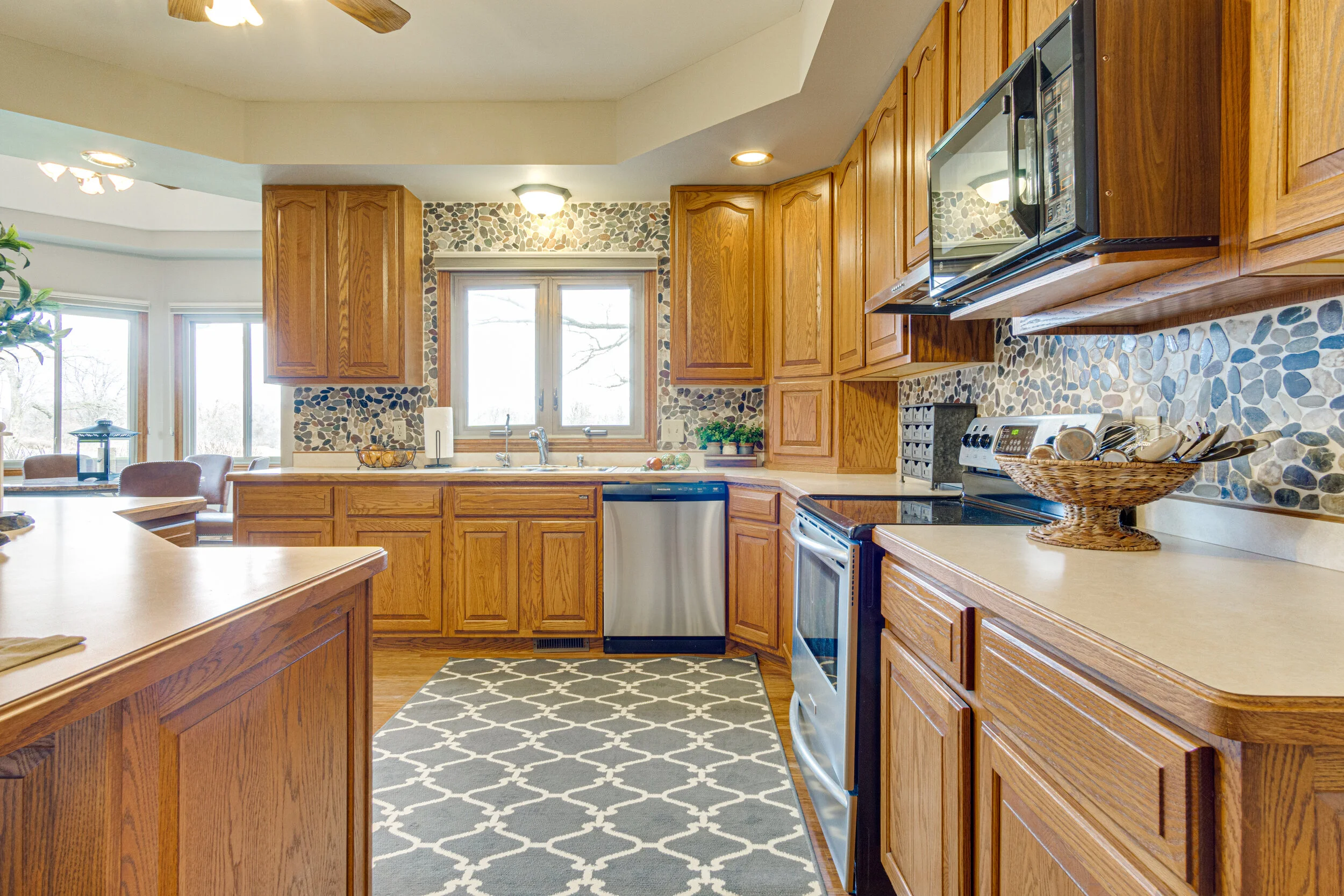 Interiors (13 of 59).jpg
