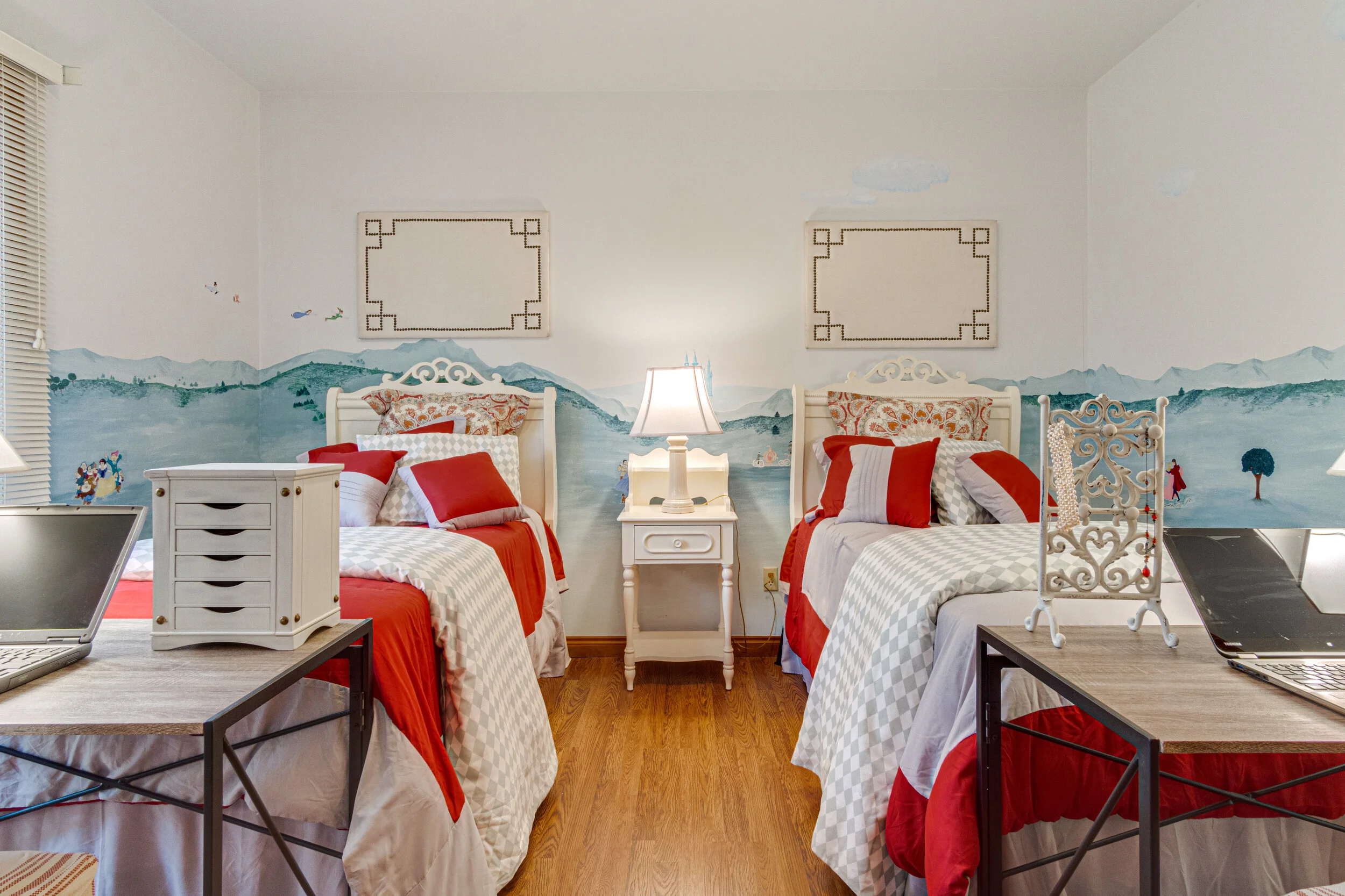 Interiors (35 of 59).jpg
