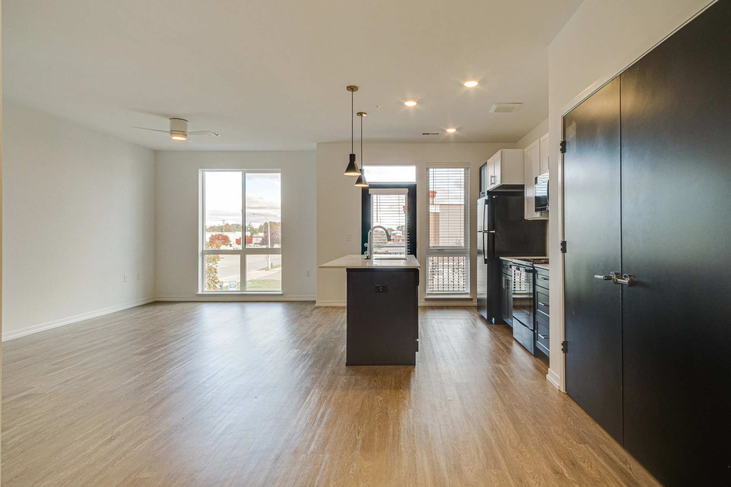 Interiors (1 of 26).jpg