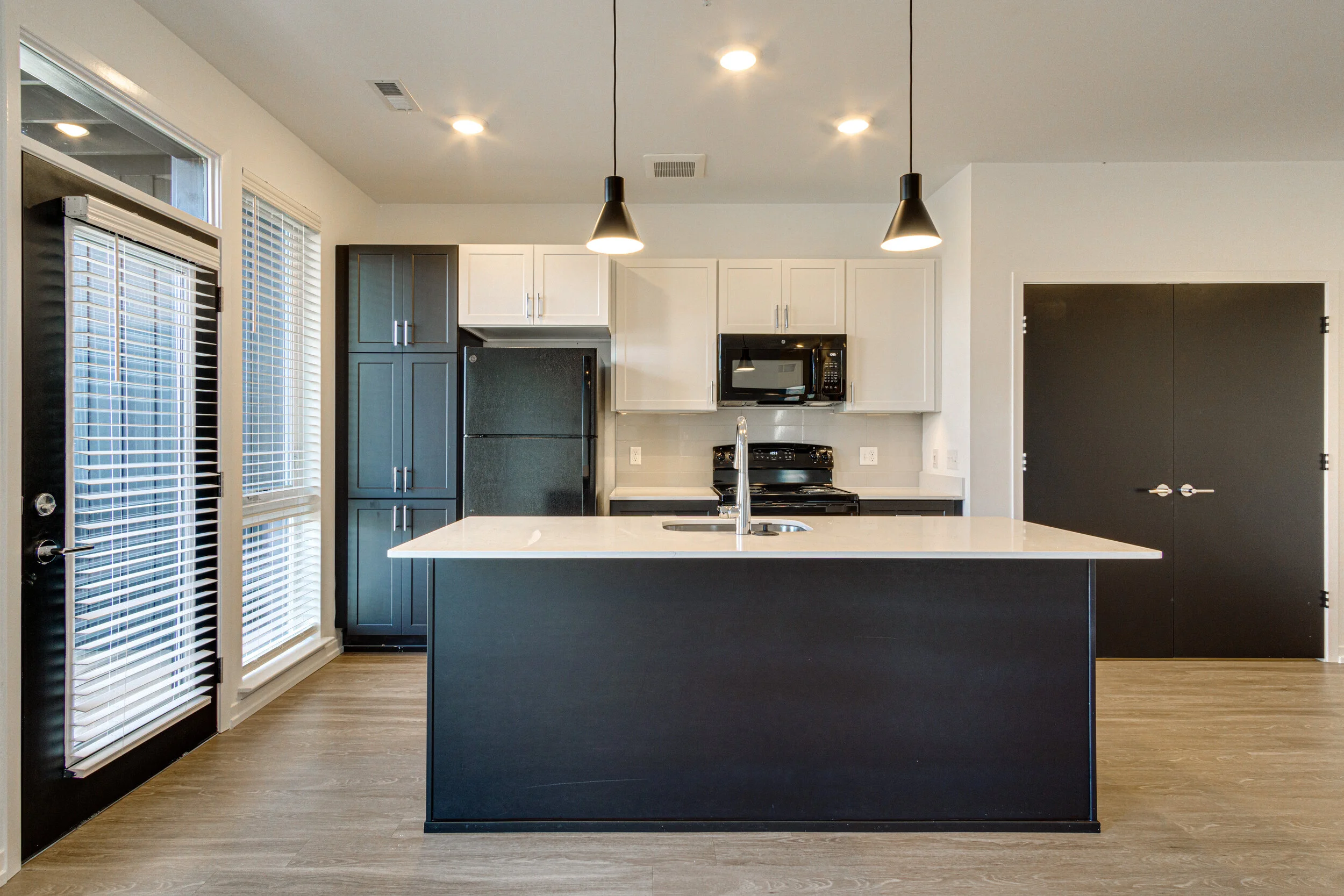 Interiors (12 of 26).jpg