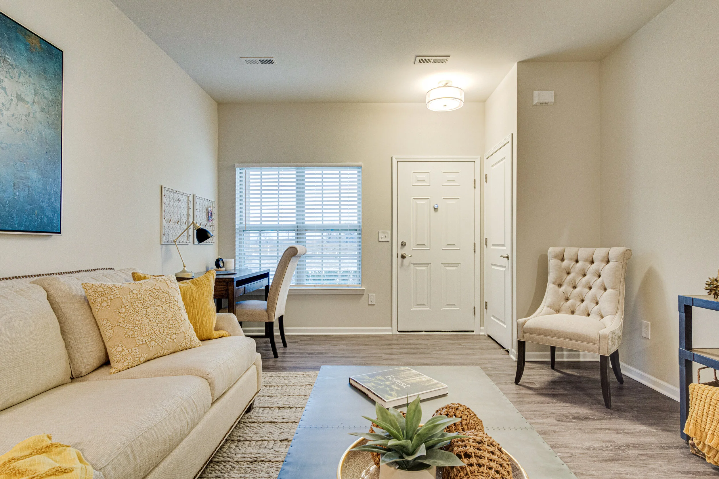 Interiors (1 of 34).jpg