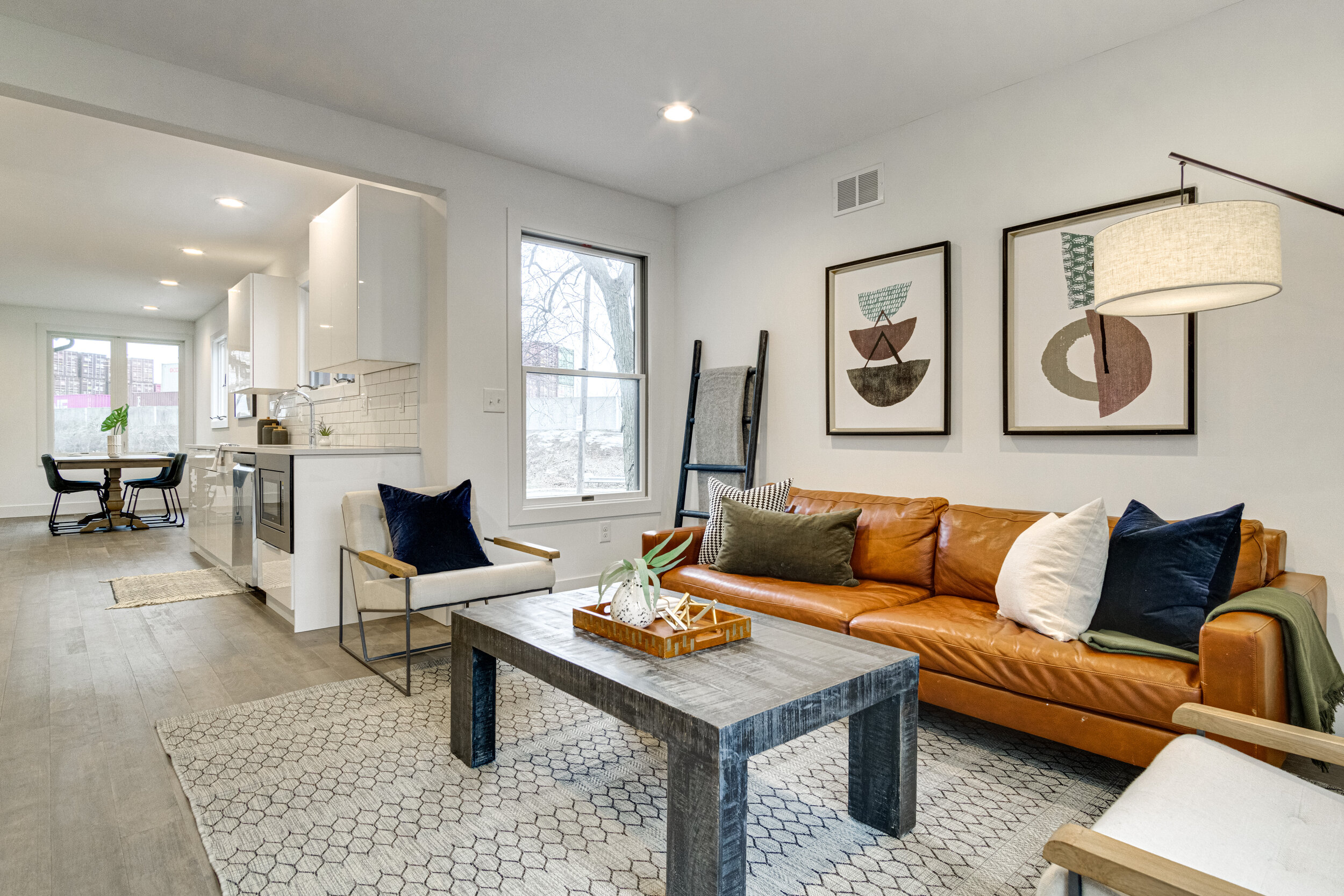 Interiors (19 of 40).jpg