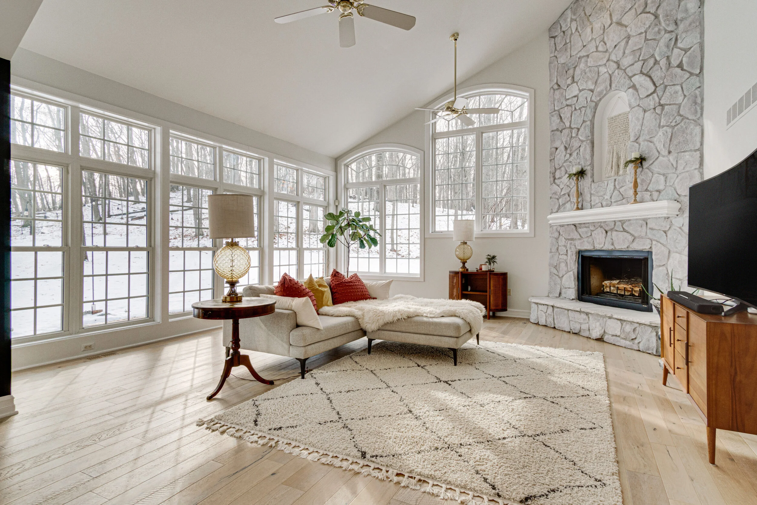 Interiors (32 of 82).jpg