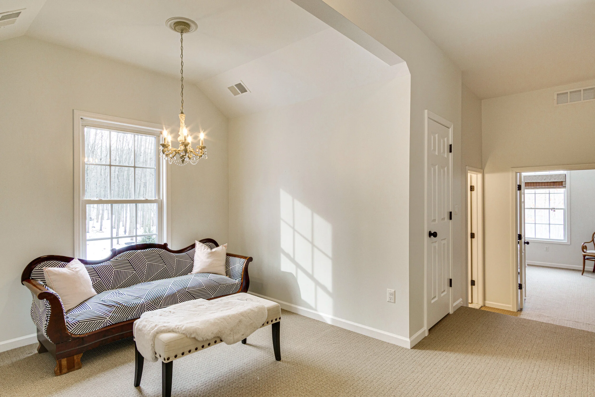 Interiors (54 of 82).jpg