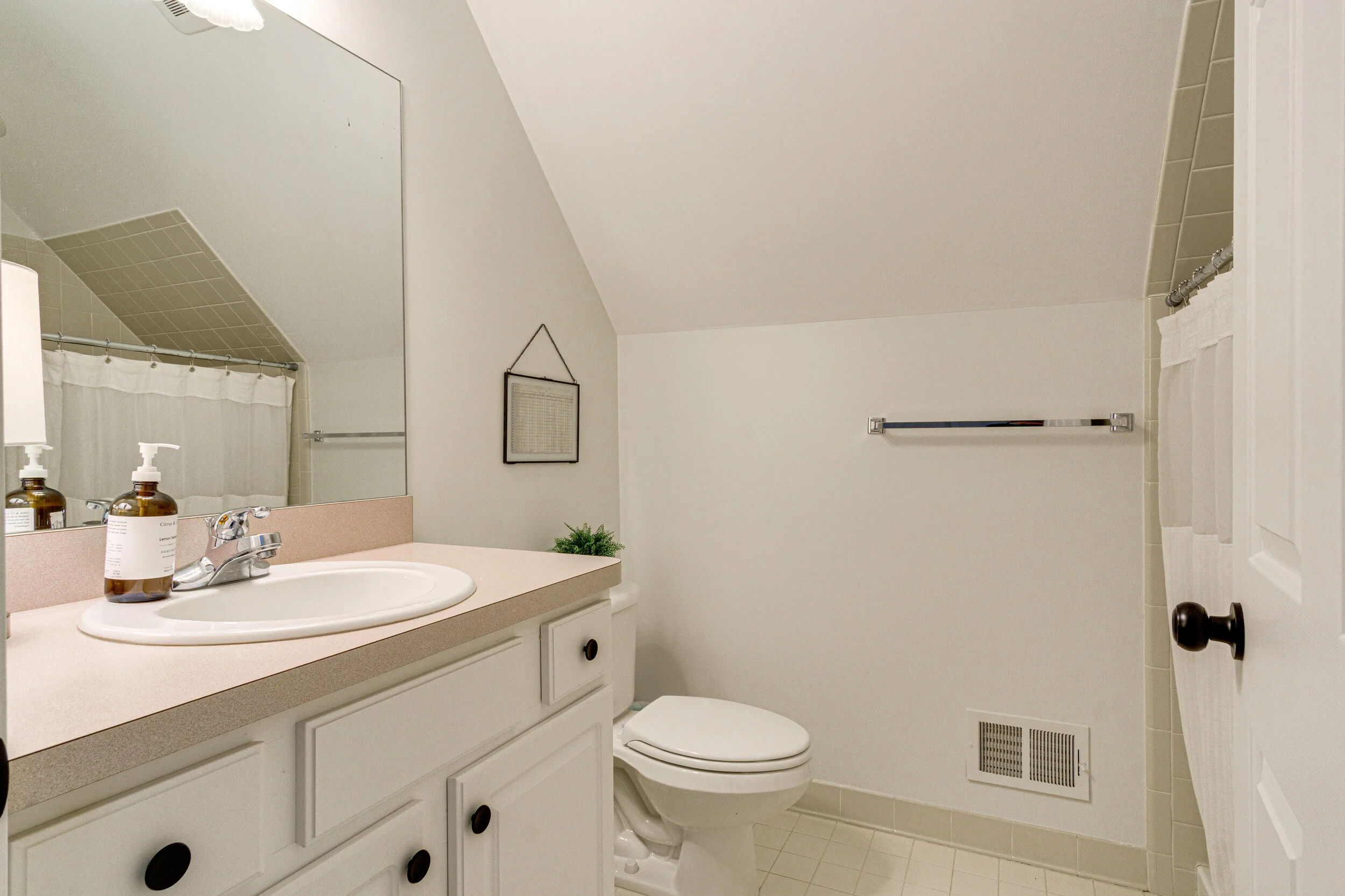 Interiors (59 of 82).jpg