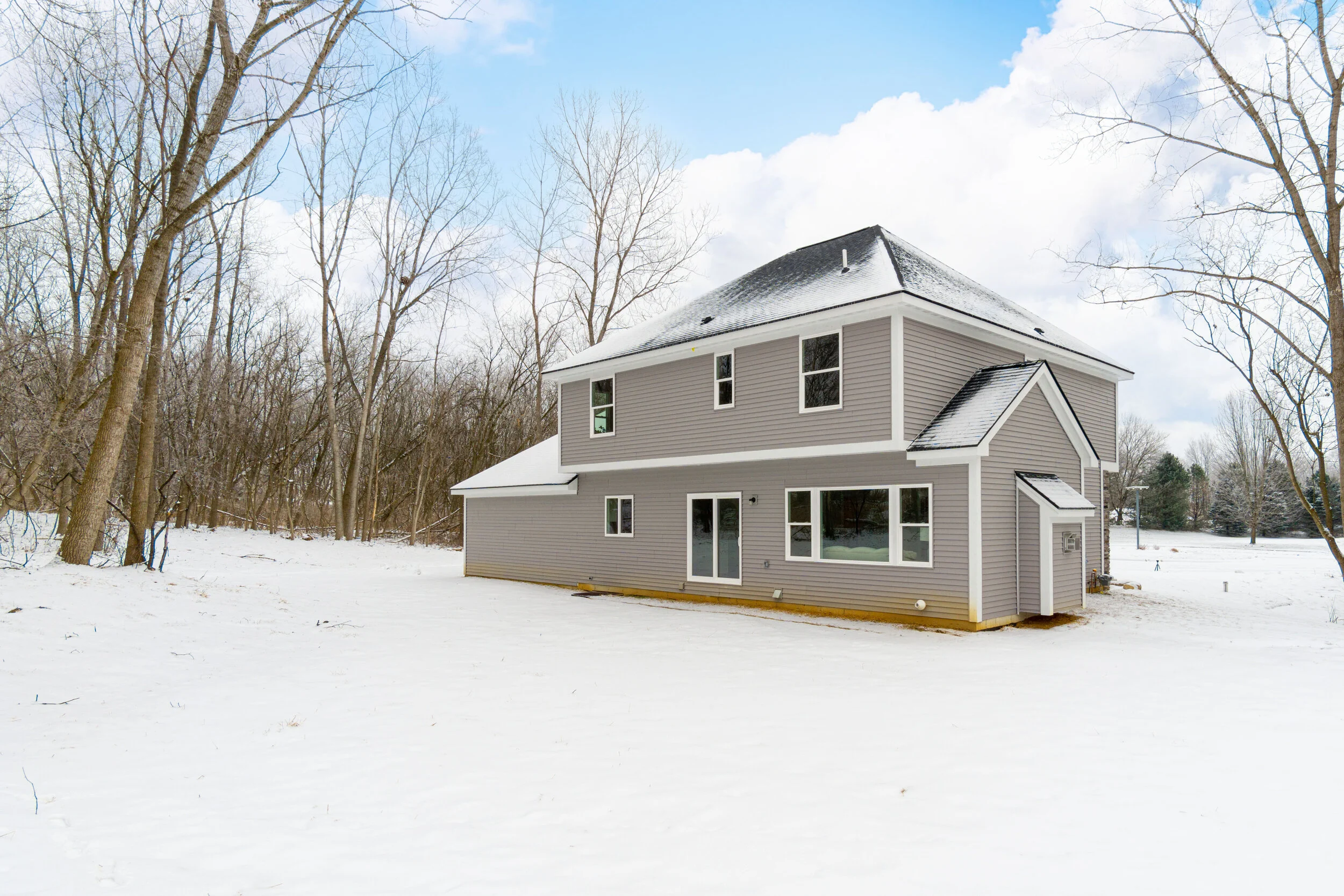 Exteriors (8 of 10).jpg