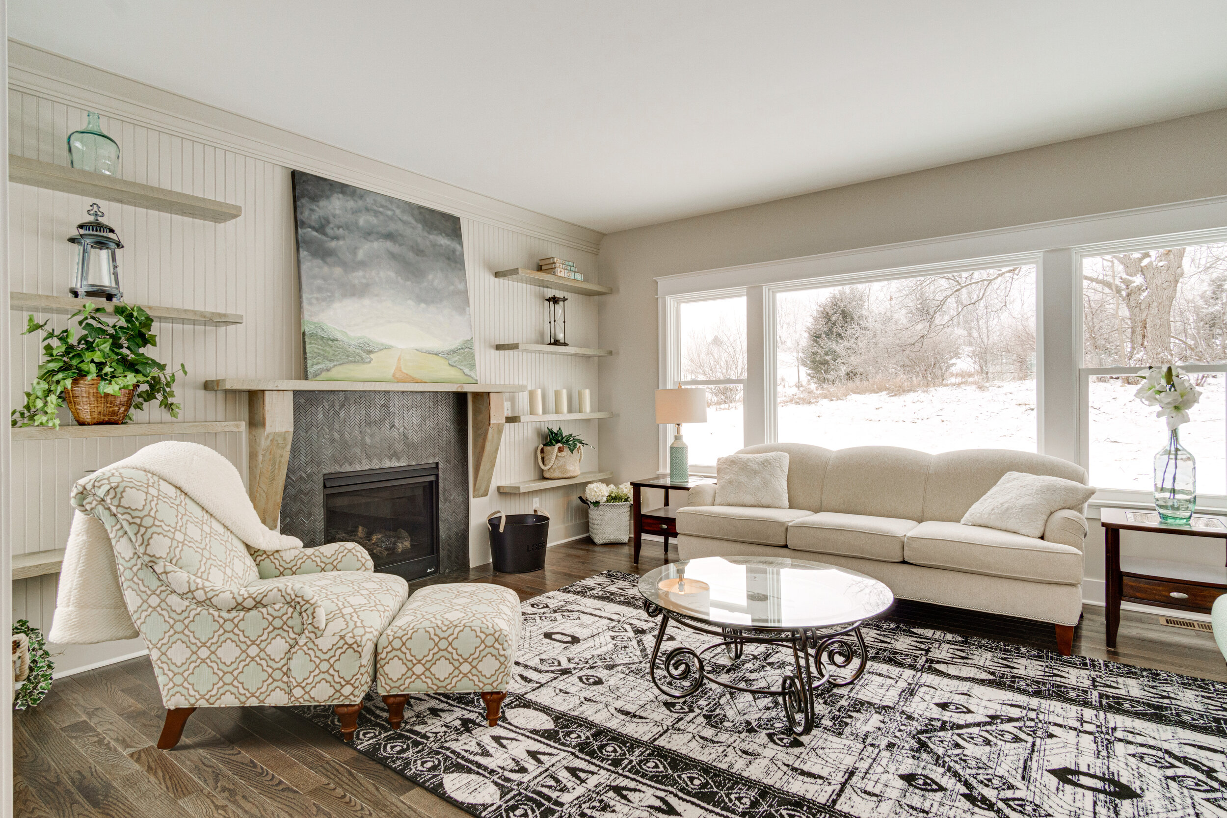 Interiors (10 of 44).jpg