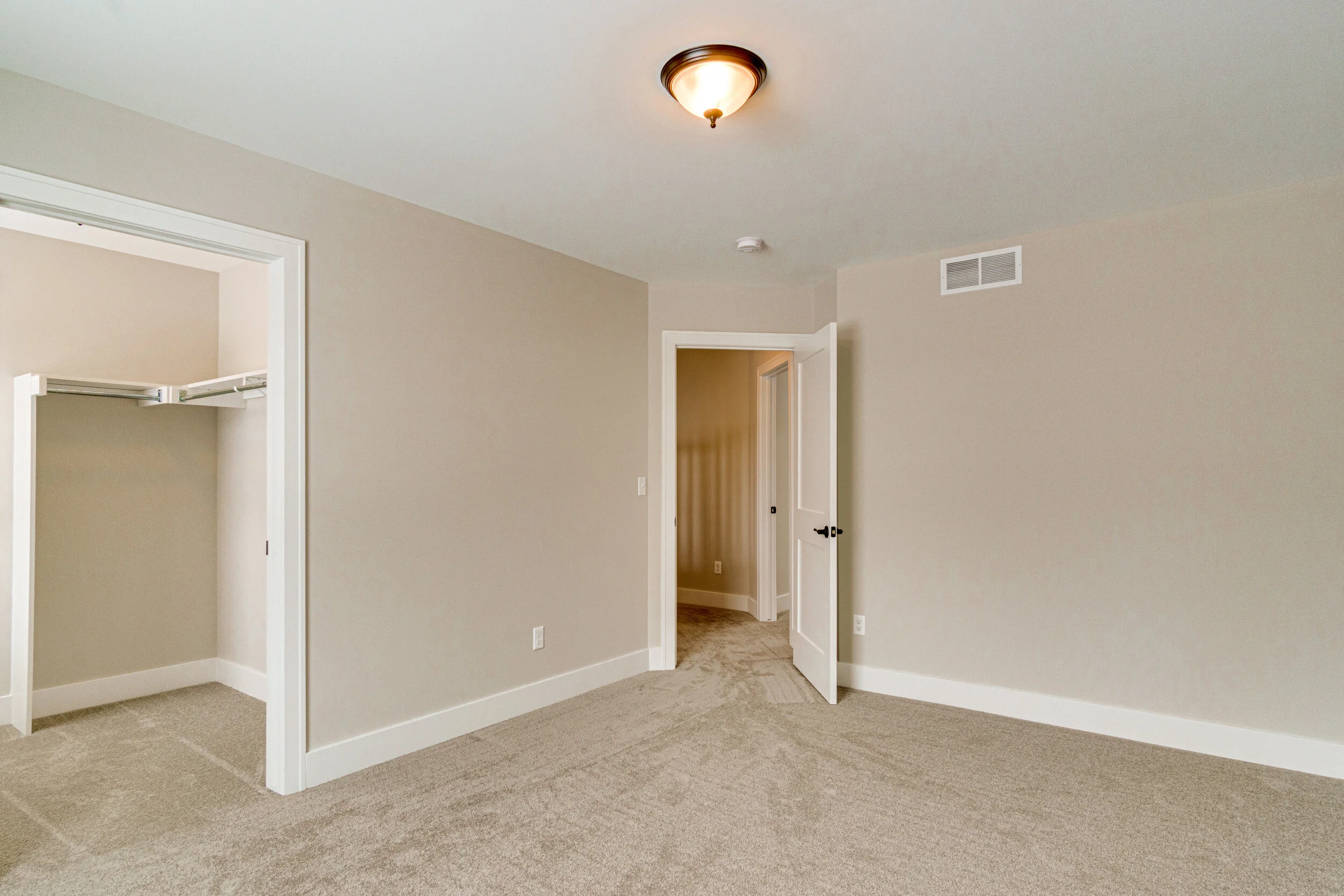 Interiors (32 of 44).jpg