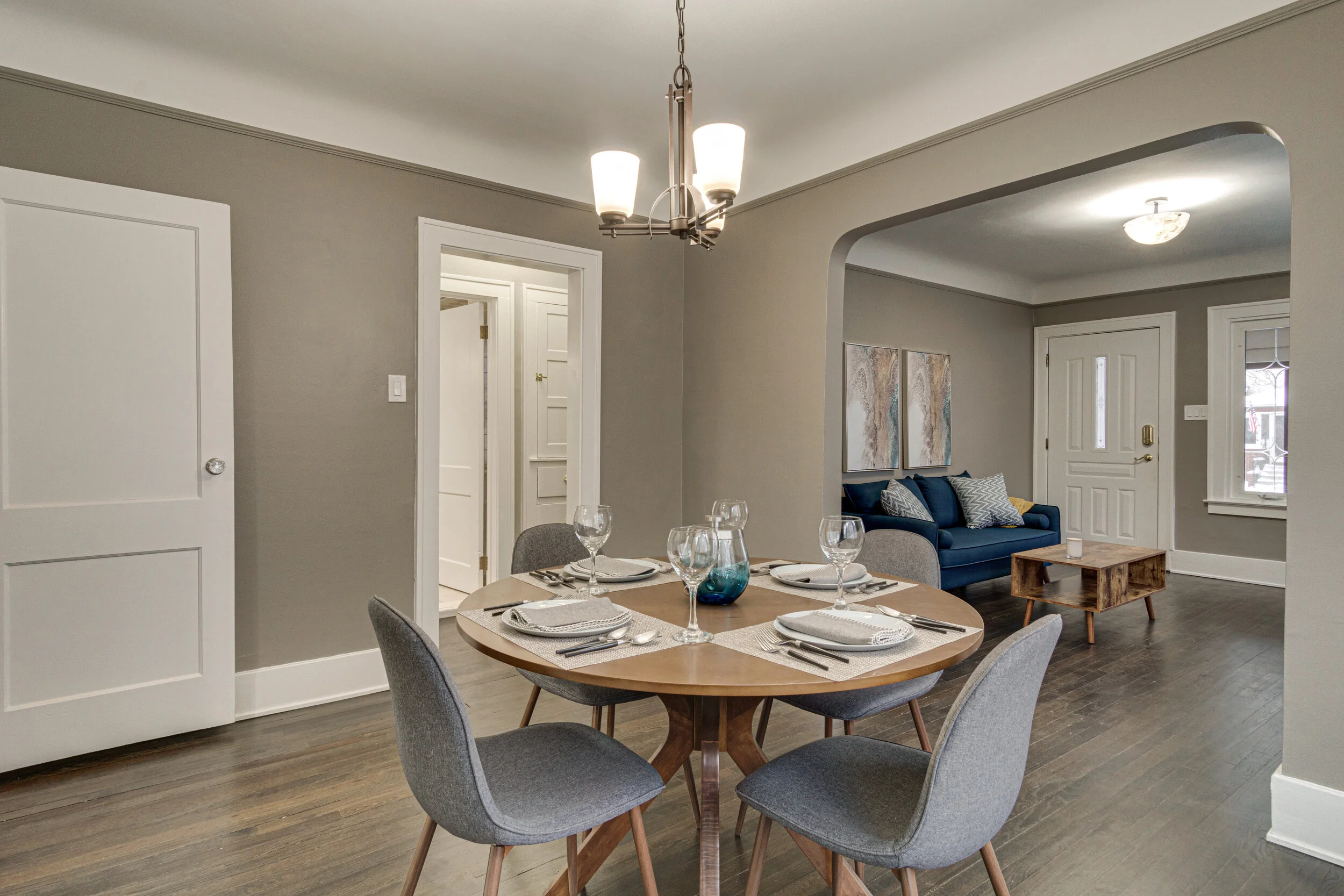 Interiors (11 of 51).jpg