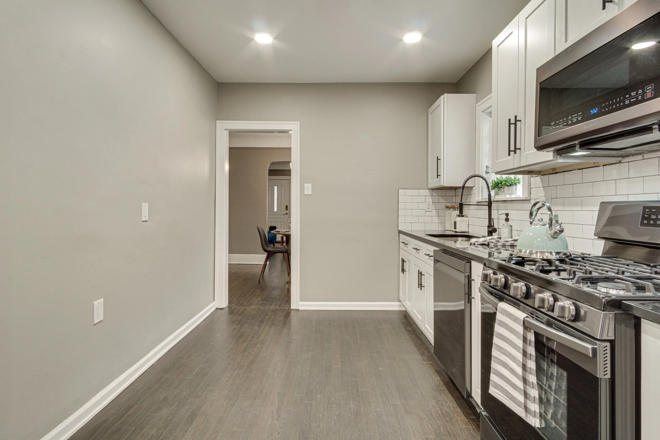 Interiors (15 of 51).jpg