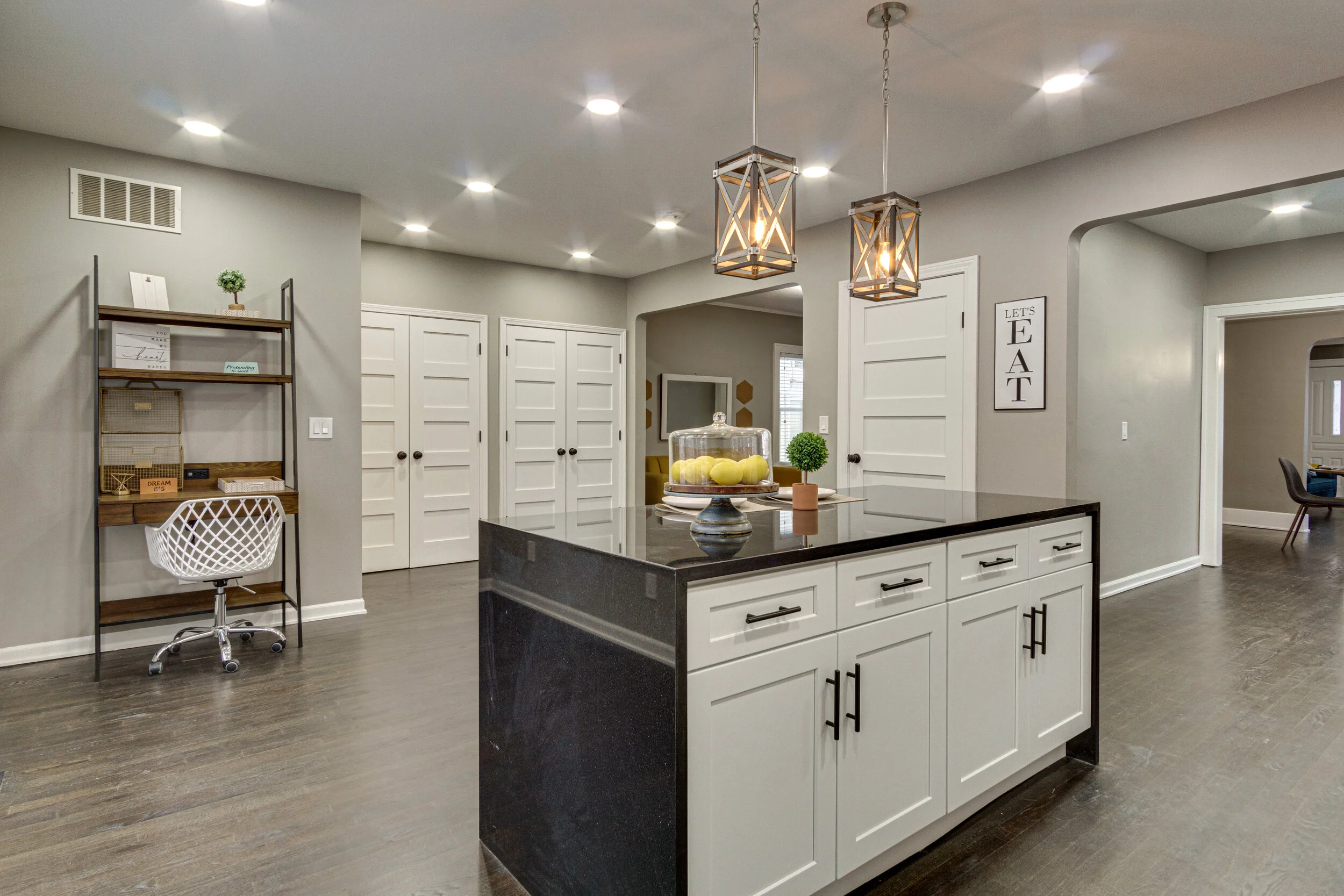 Interiors (19 of 51).jpg