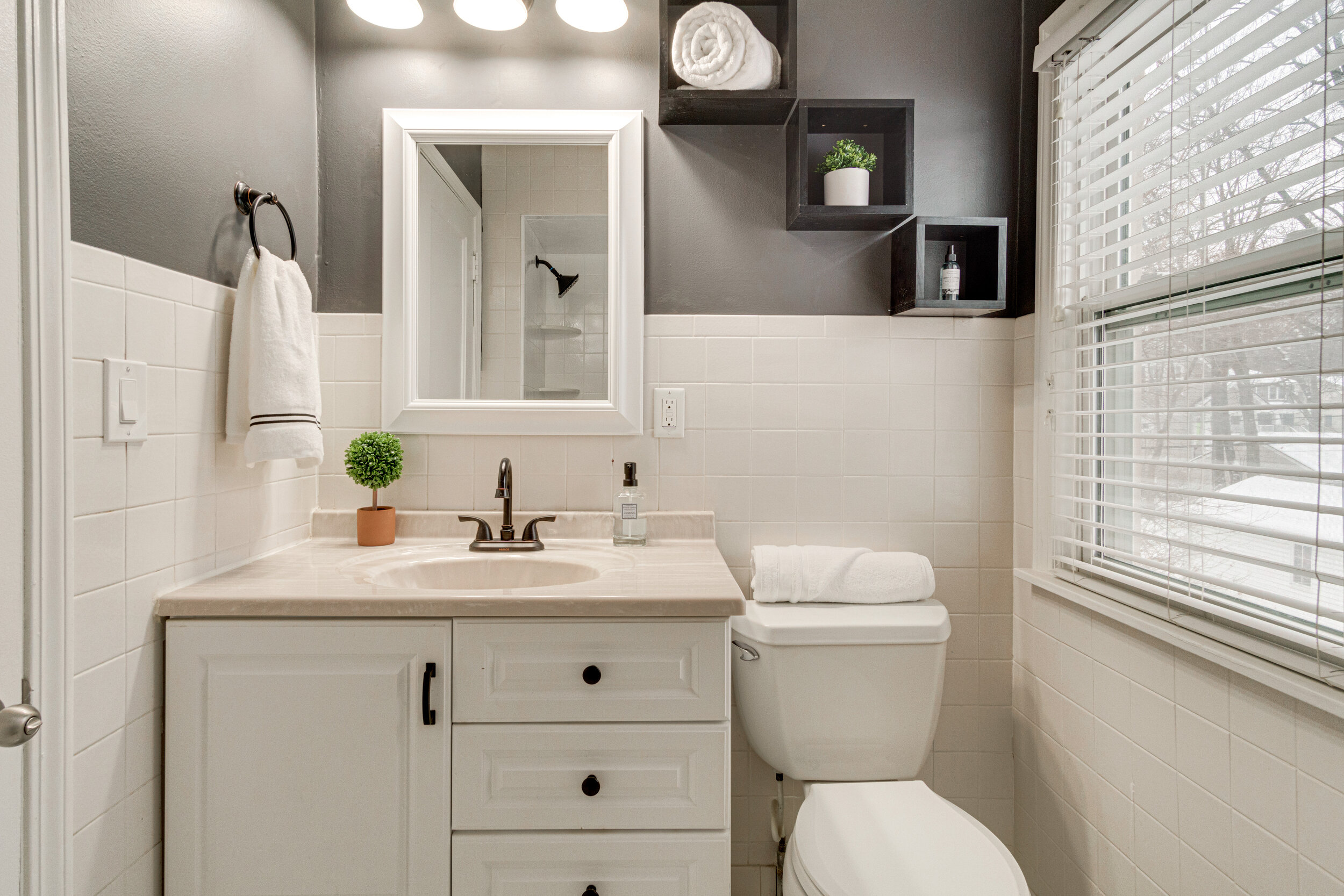 Interiors (34 of 51).jpg