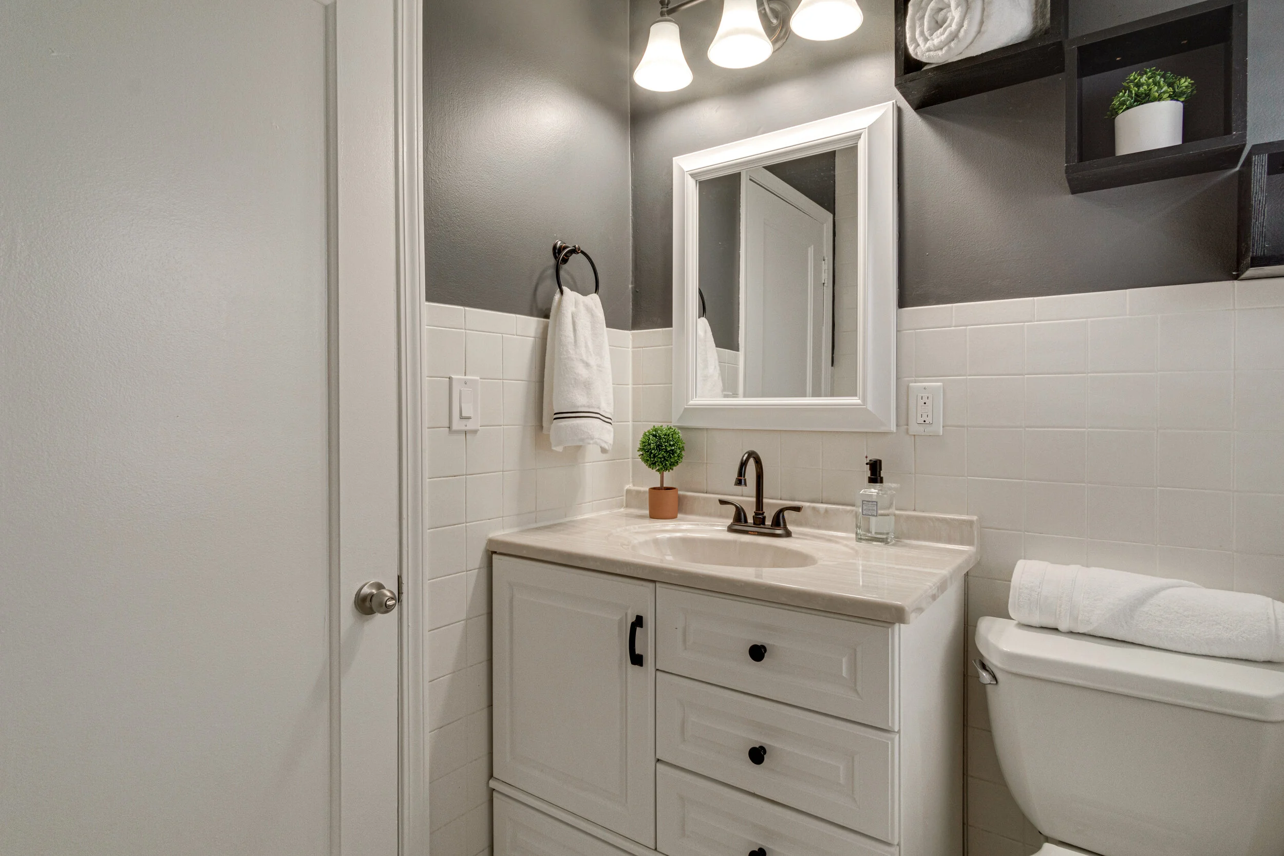 Interiors (35 of 51).jpg