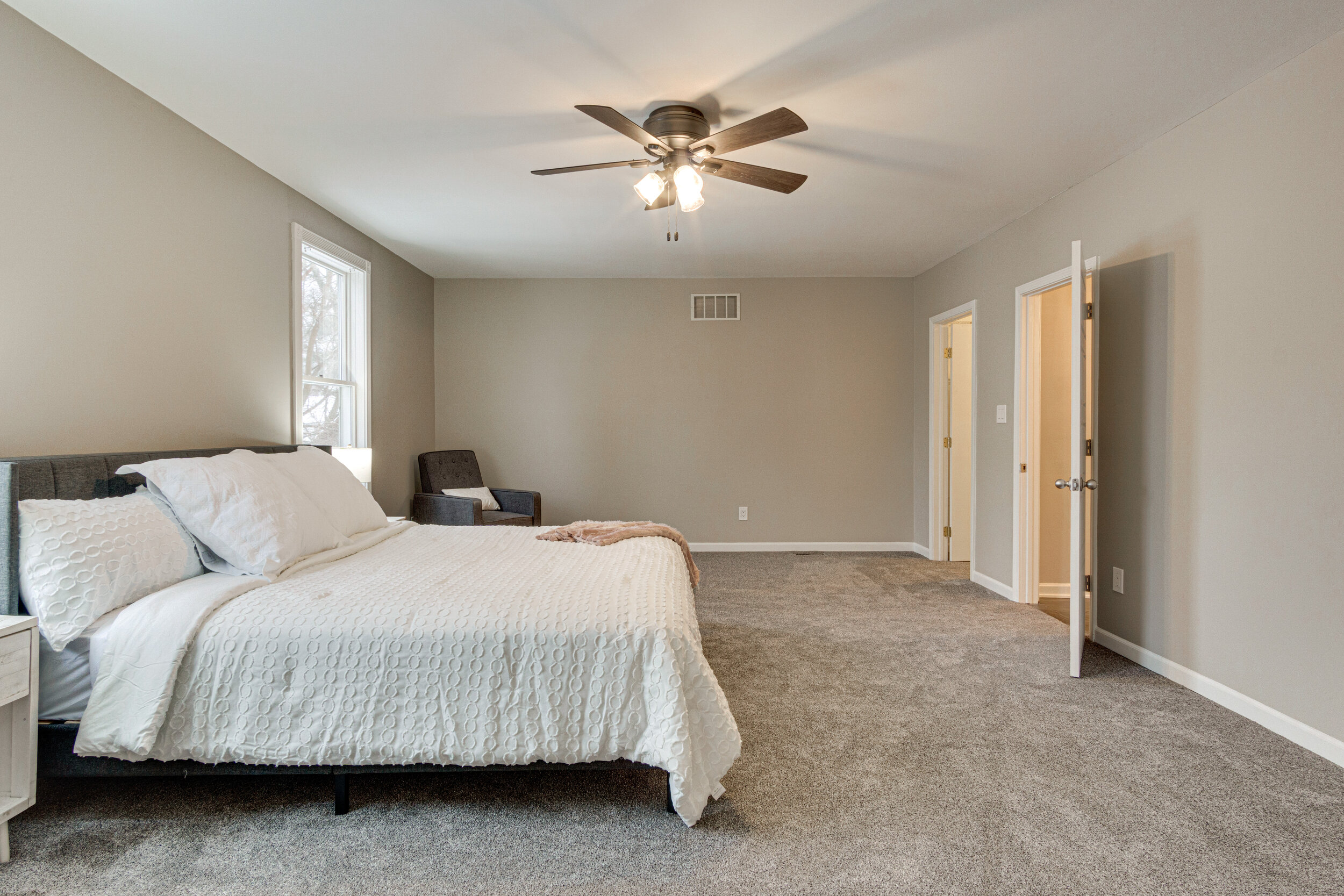 Interiors (40 of 51).jpg