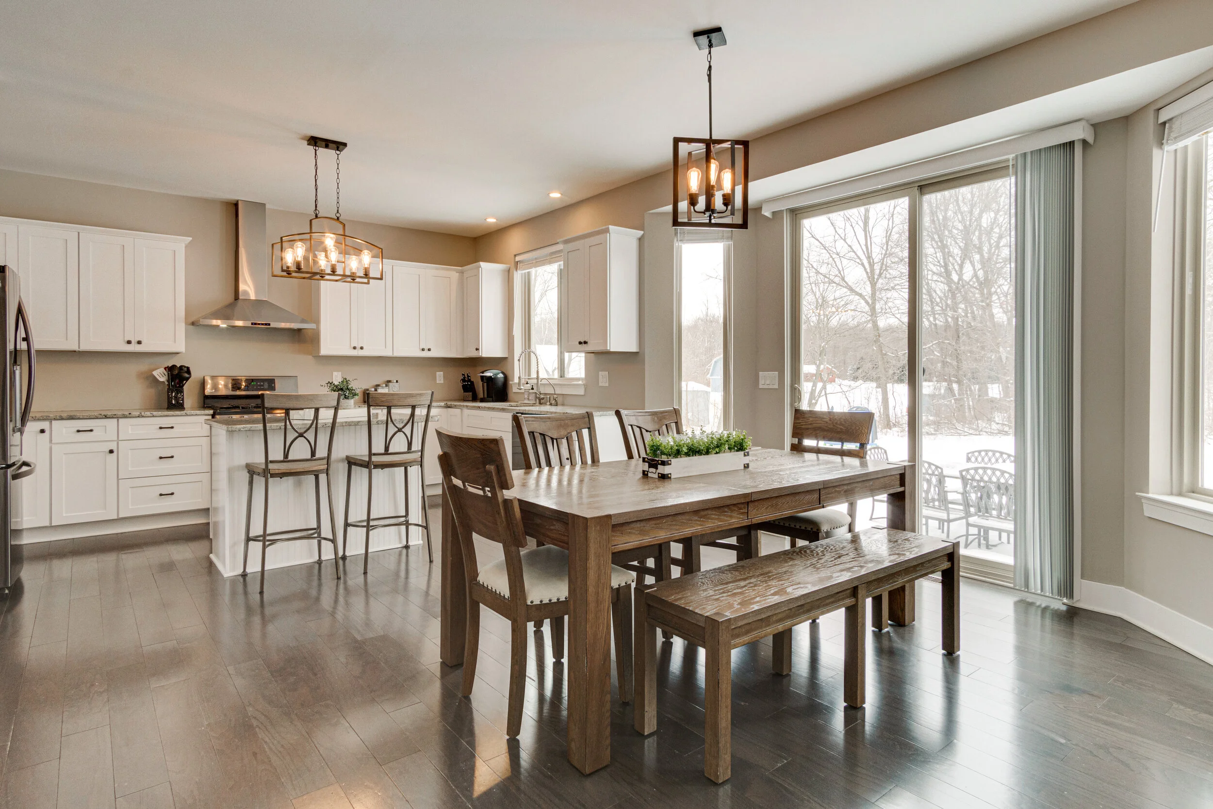 Interiors (21 of 62).jpg