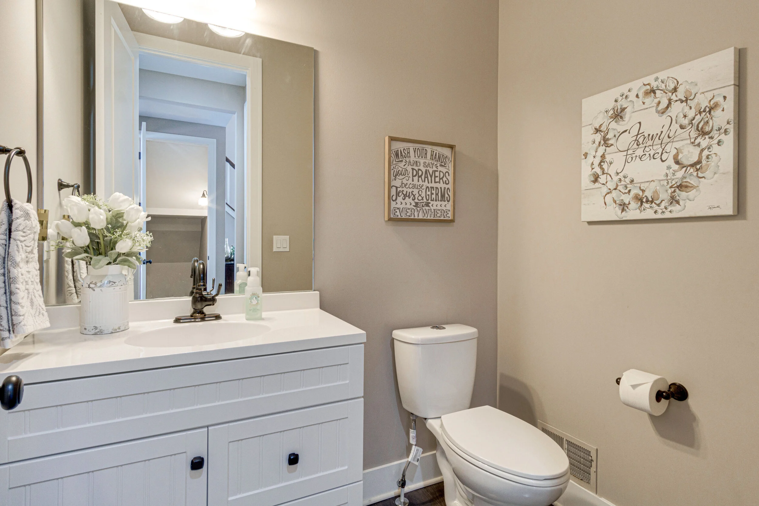 Interiors (31 of 62).jpg