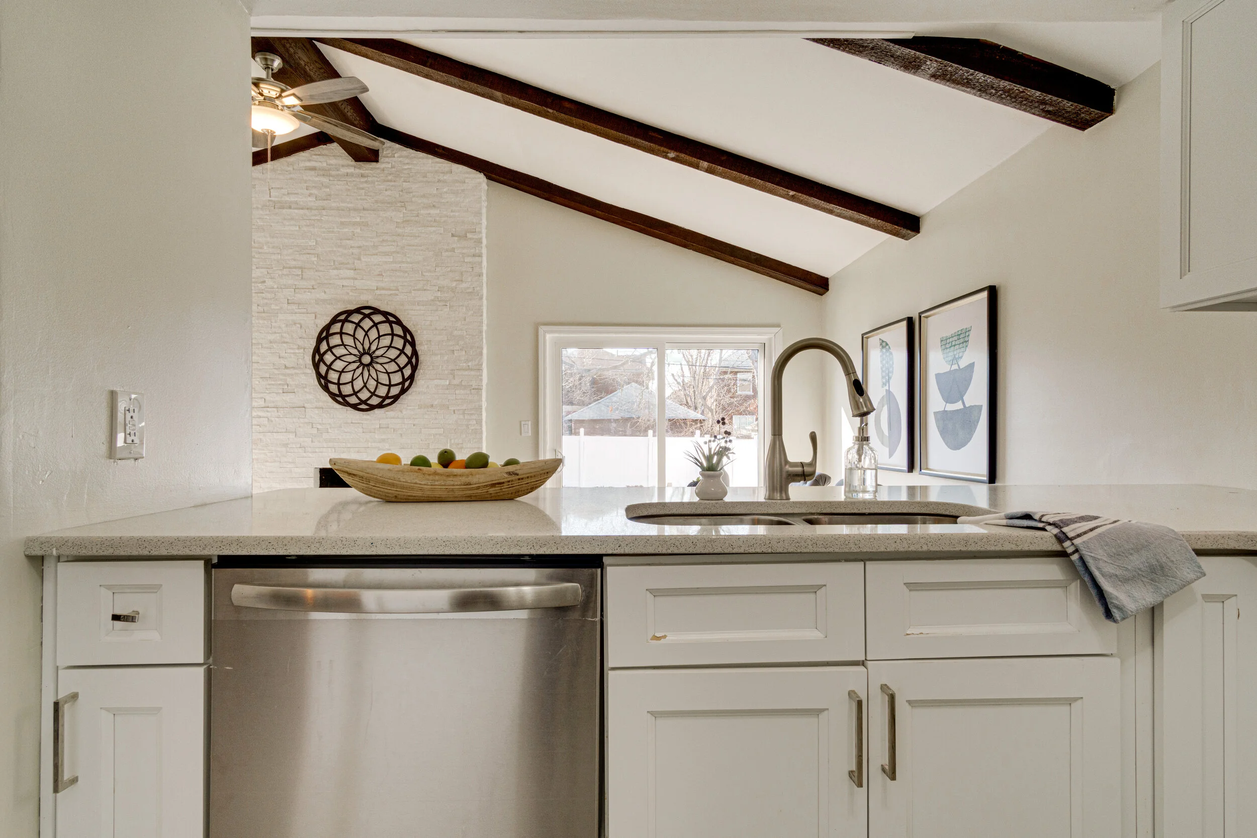 Interiors (18 of 41).jpg