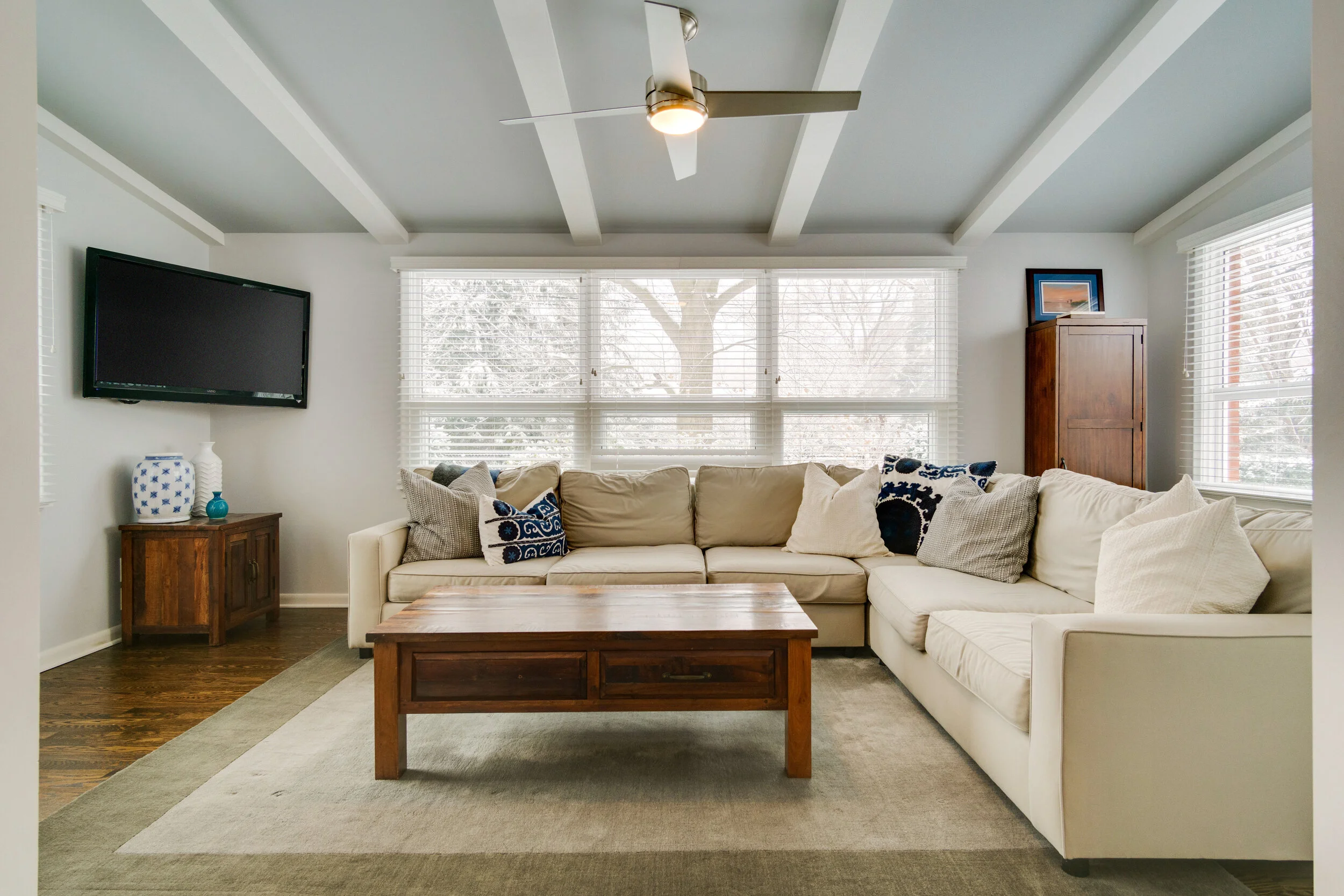 Interiors (12 of 55).jpg