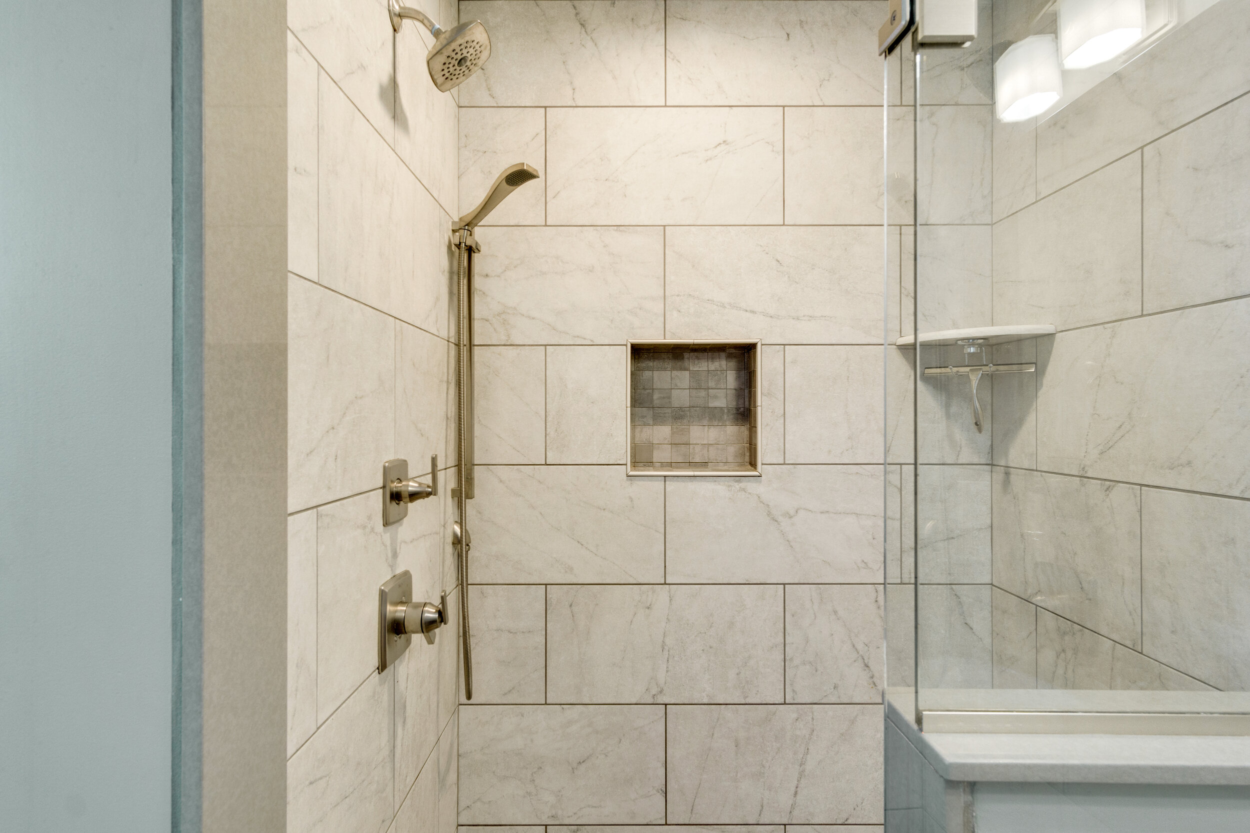 Interiors (31 of 55).jpg