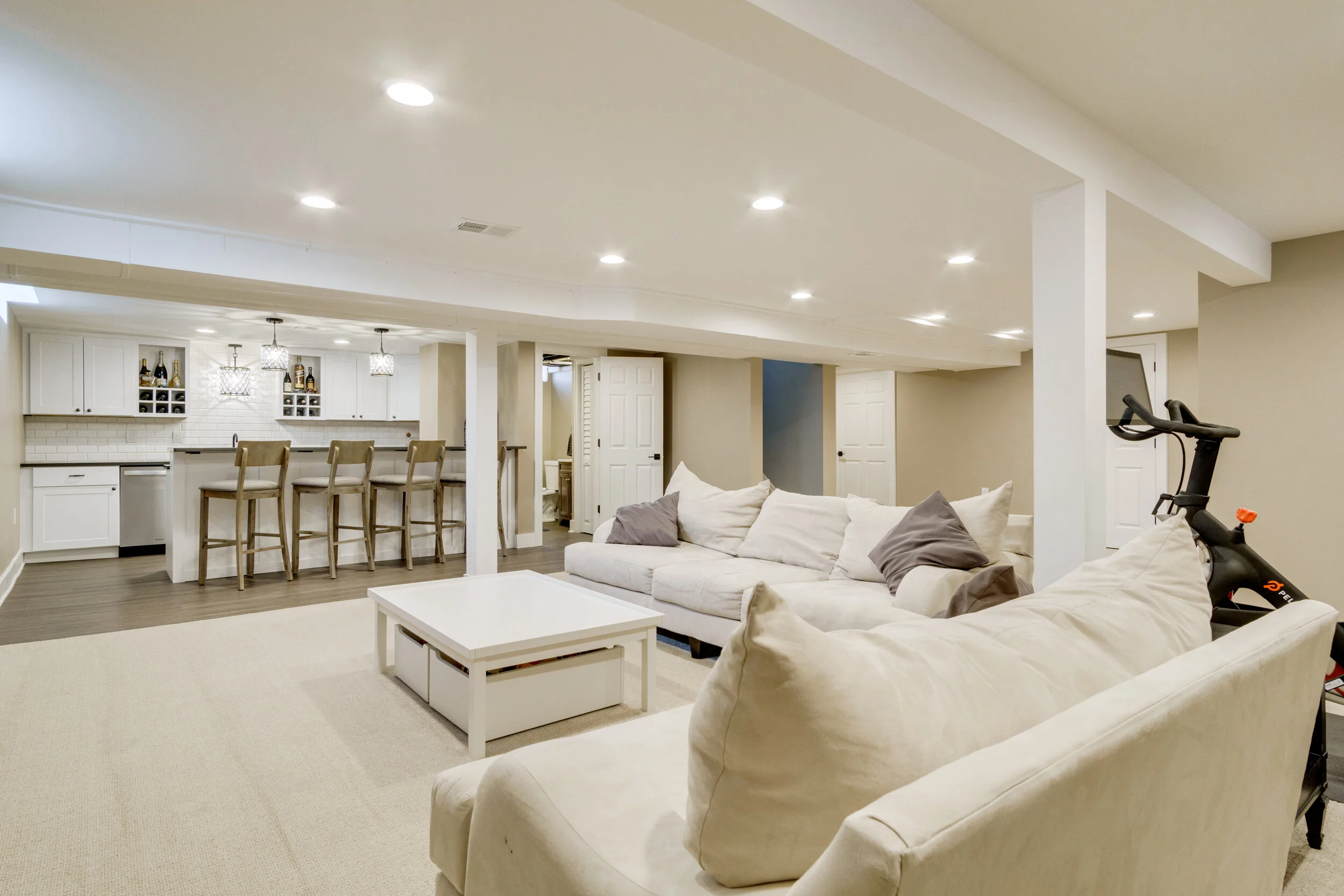 Interiors (46 of 55).jpg