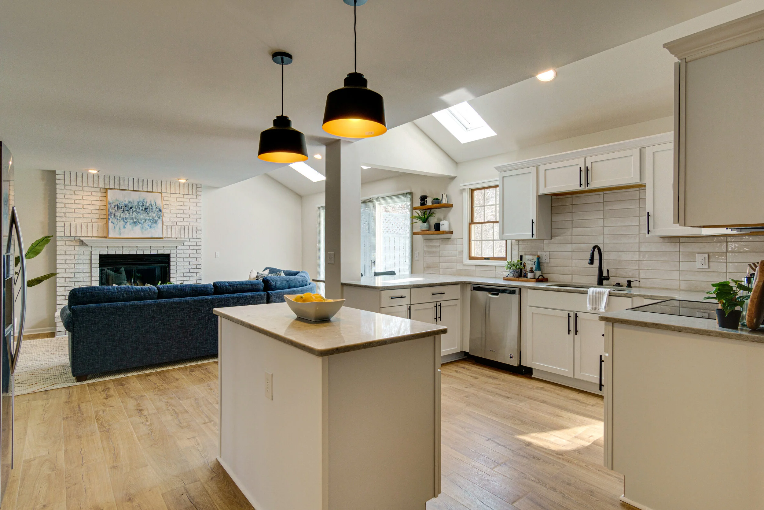 Interiors (23 of 58).jpg