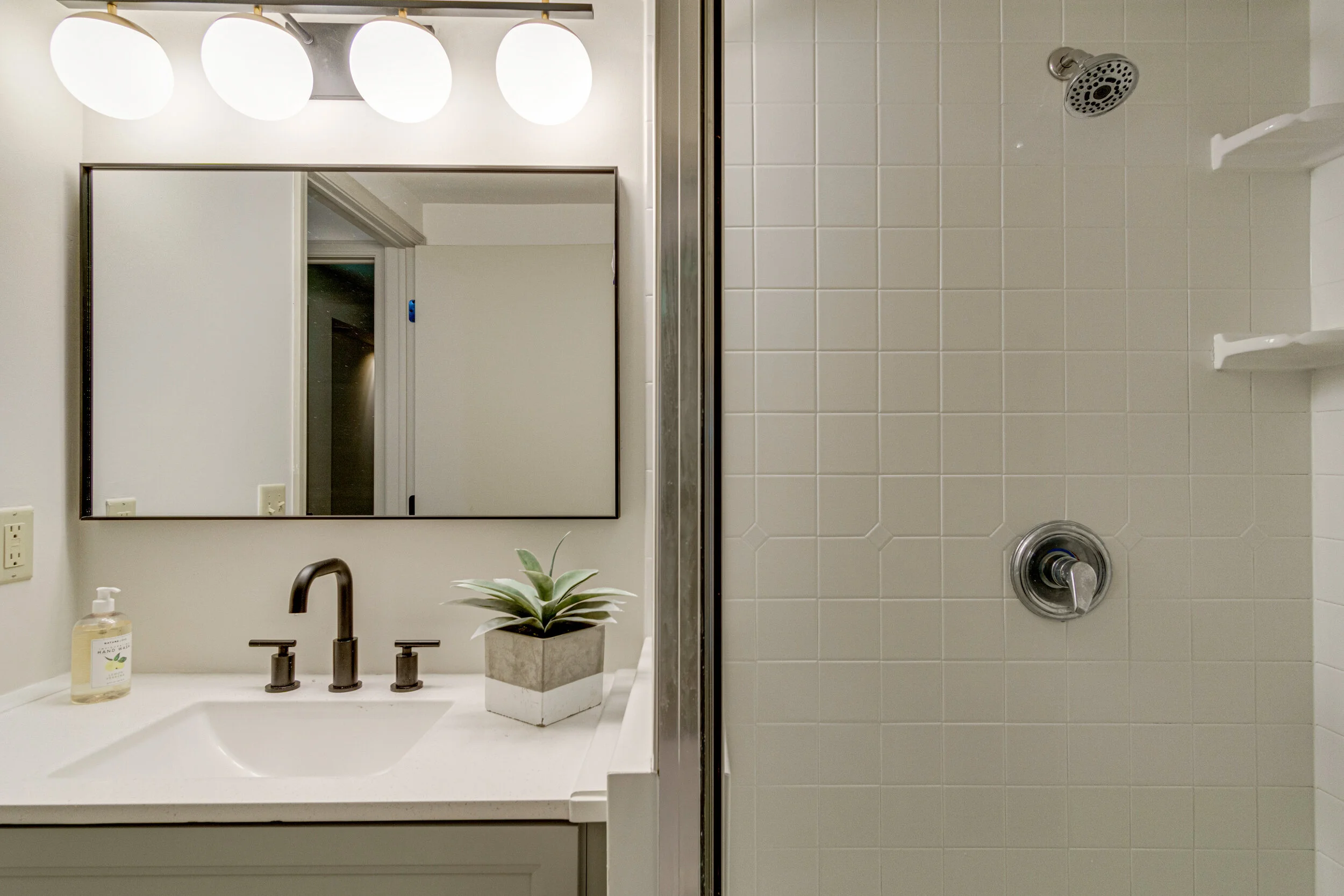 Interiors (53 of 58).jpg
