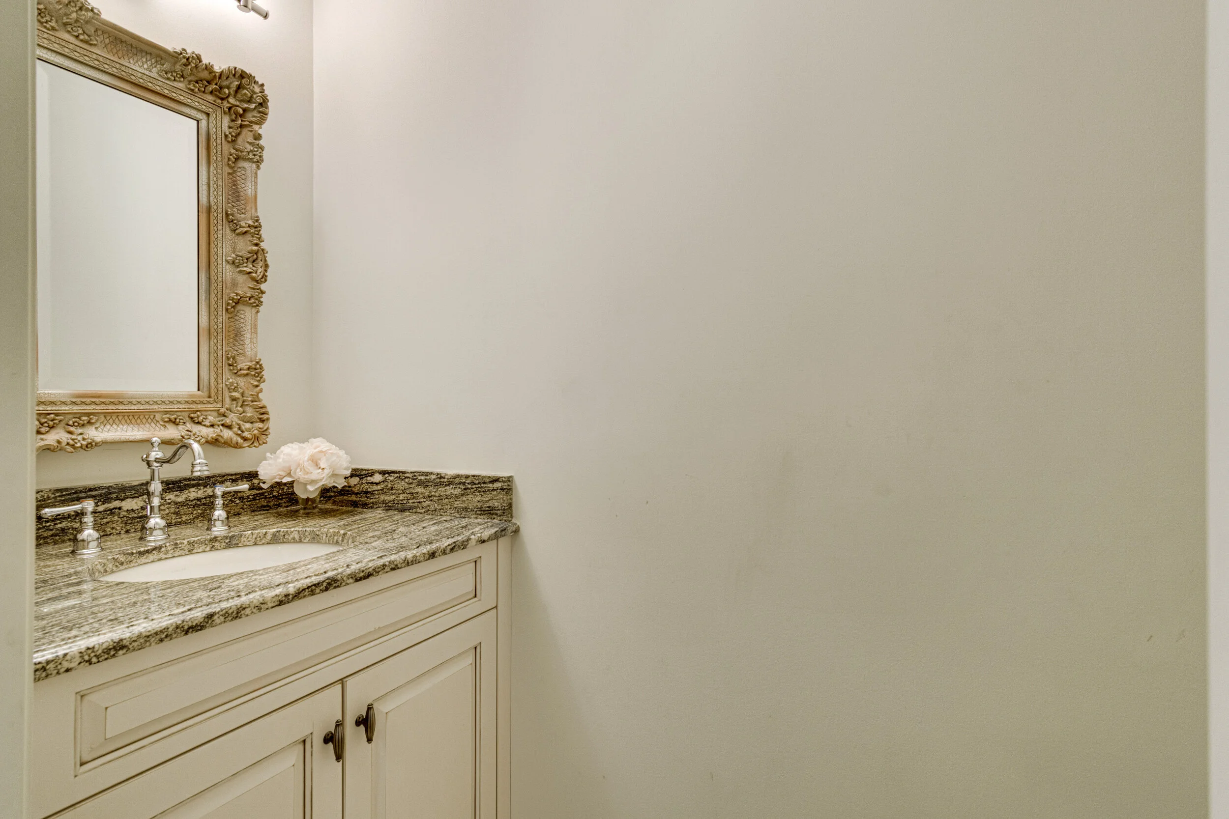 Interiors (50 of 81).jpg