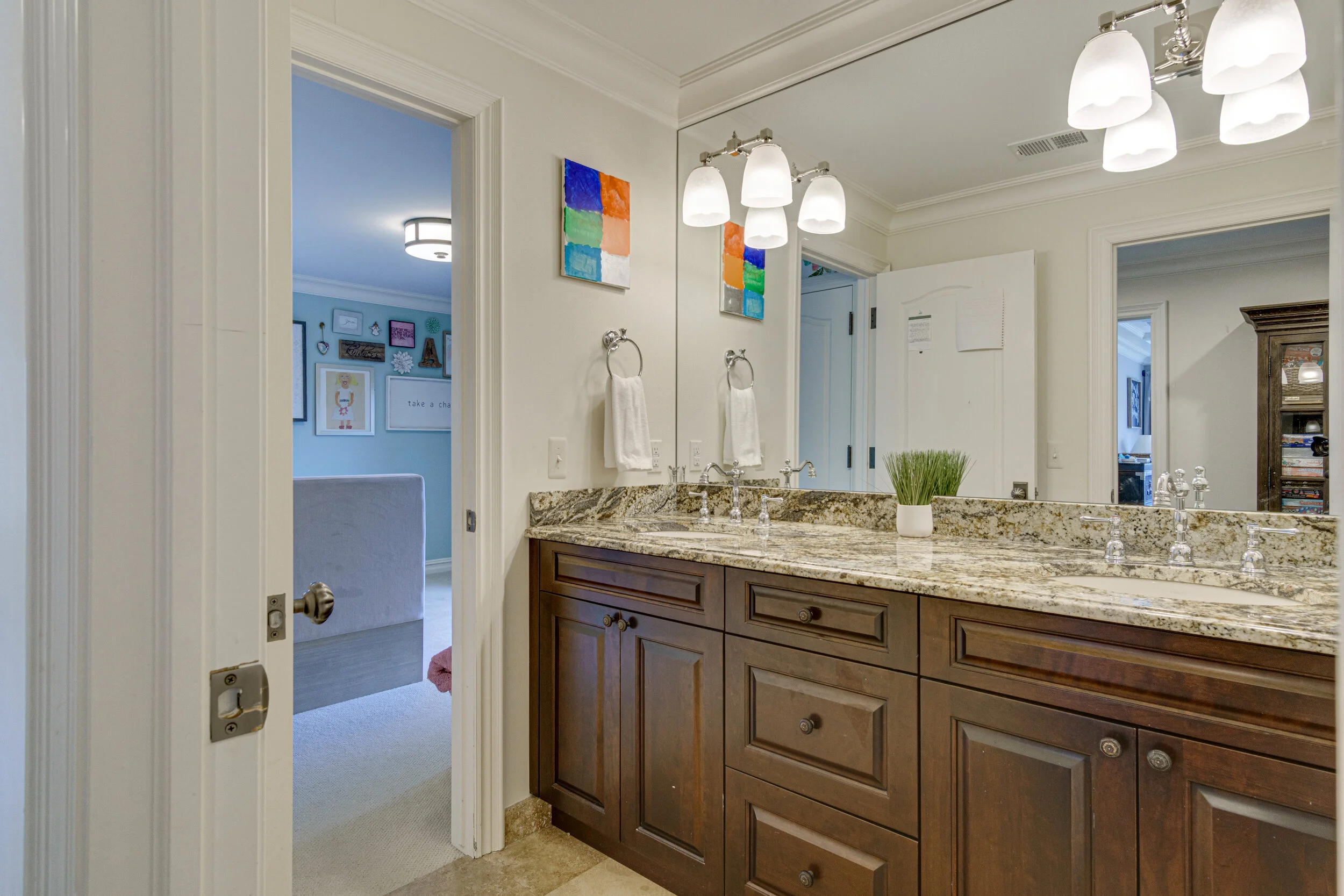 Interiors (59 of 81).jpg