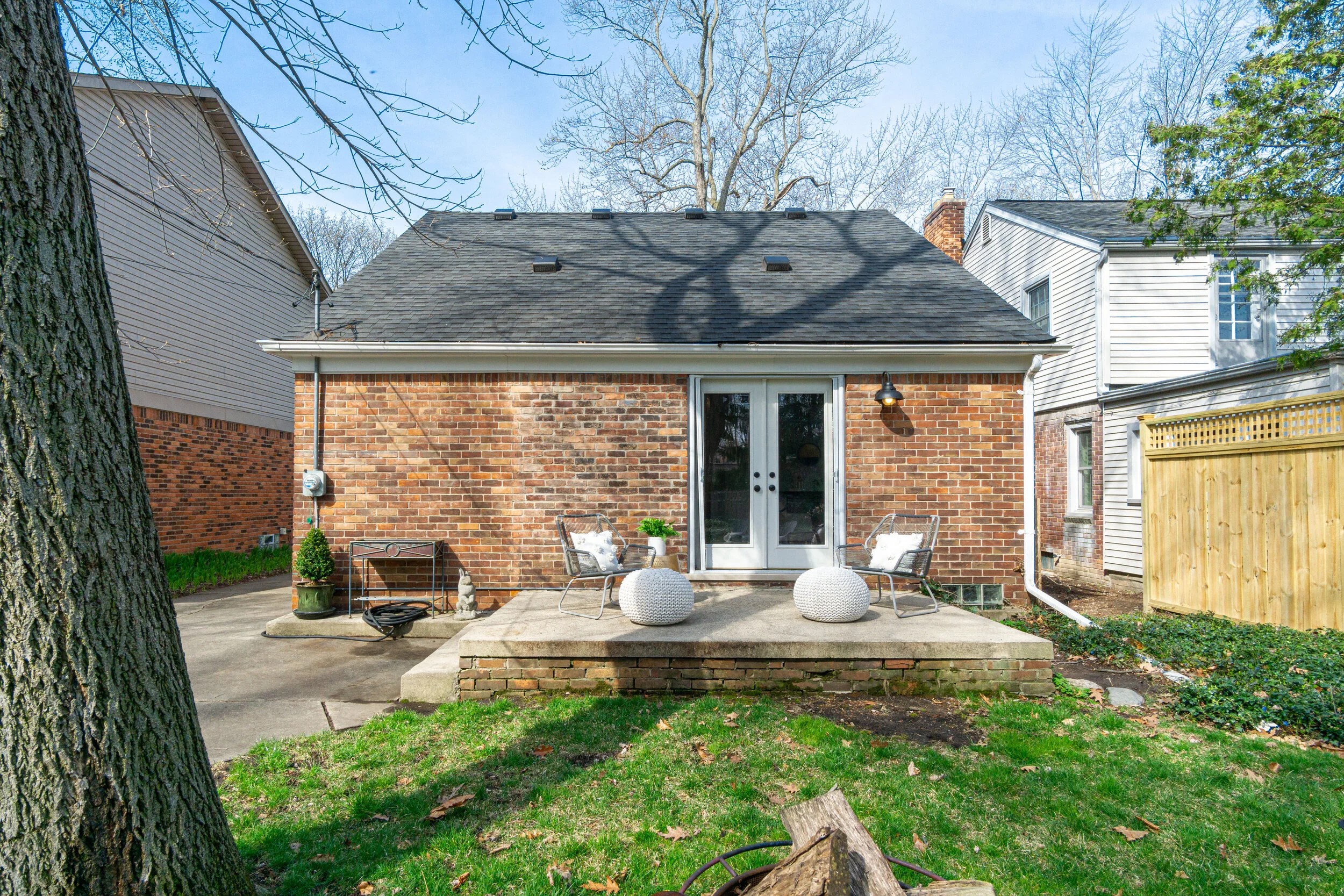 Exteriors (8 of 11).jpg