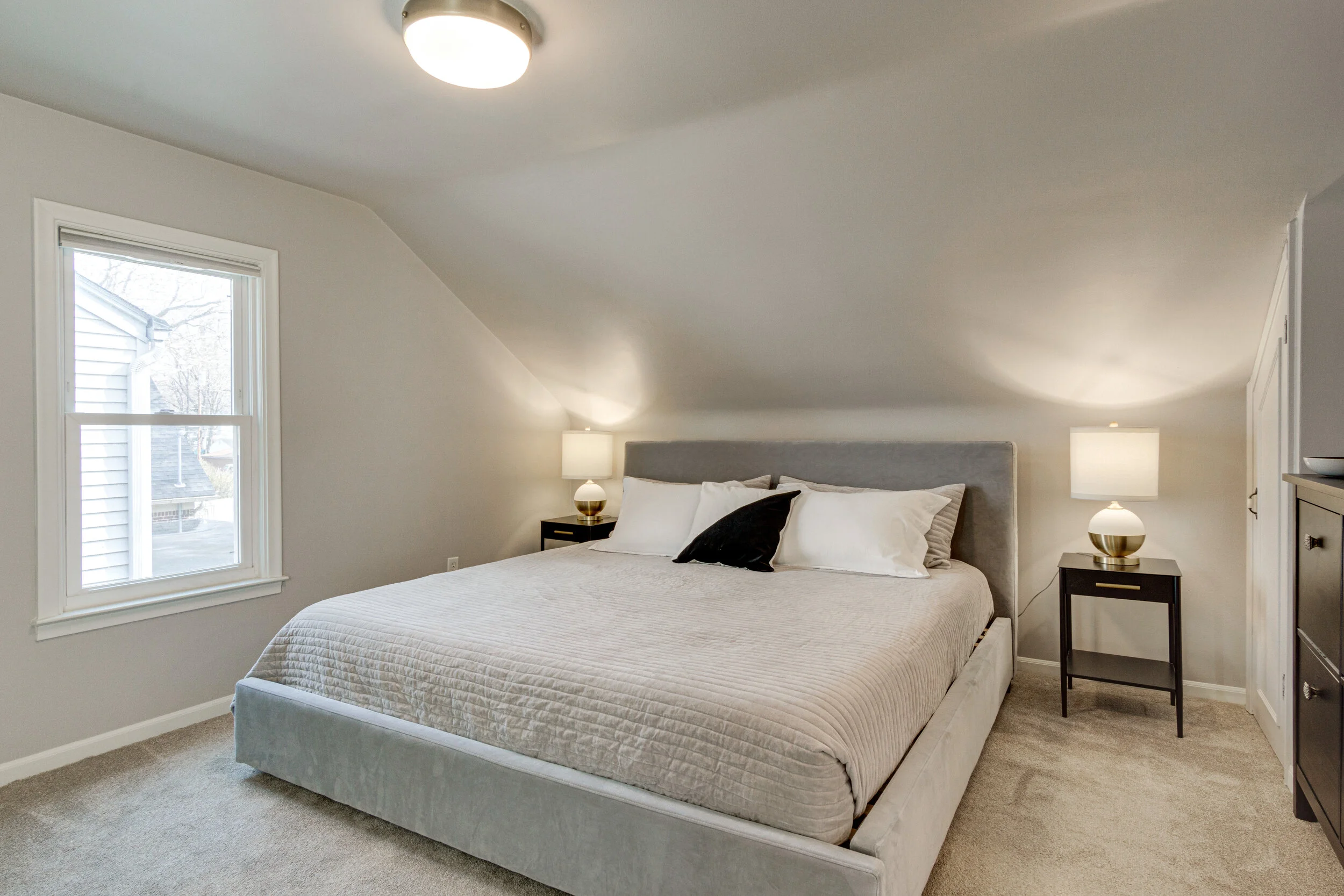 Interiors (30 of 44).jpg