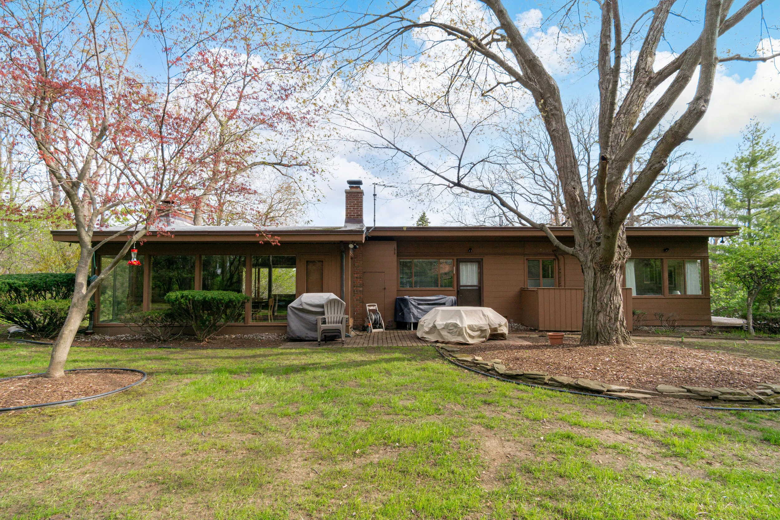 Exteriors (8 of 14).jpg