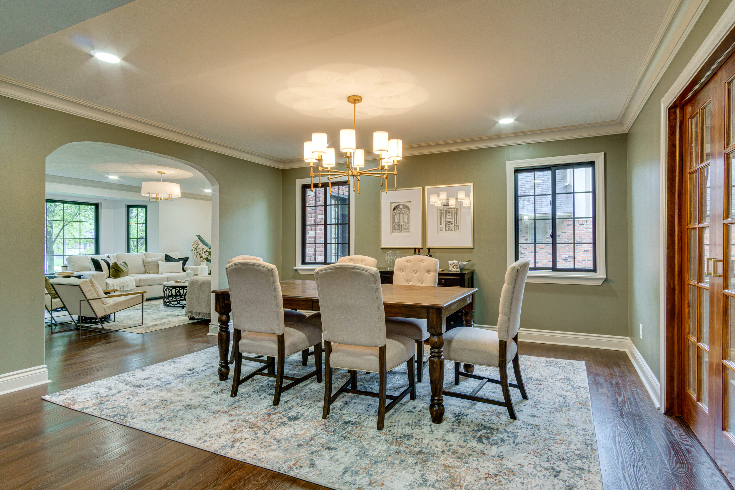 Interiors (18 of 101).jpg