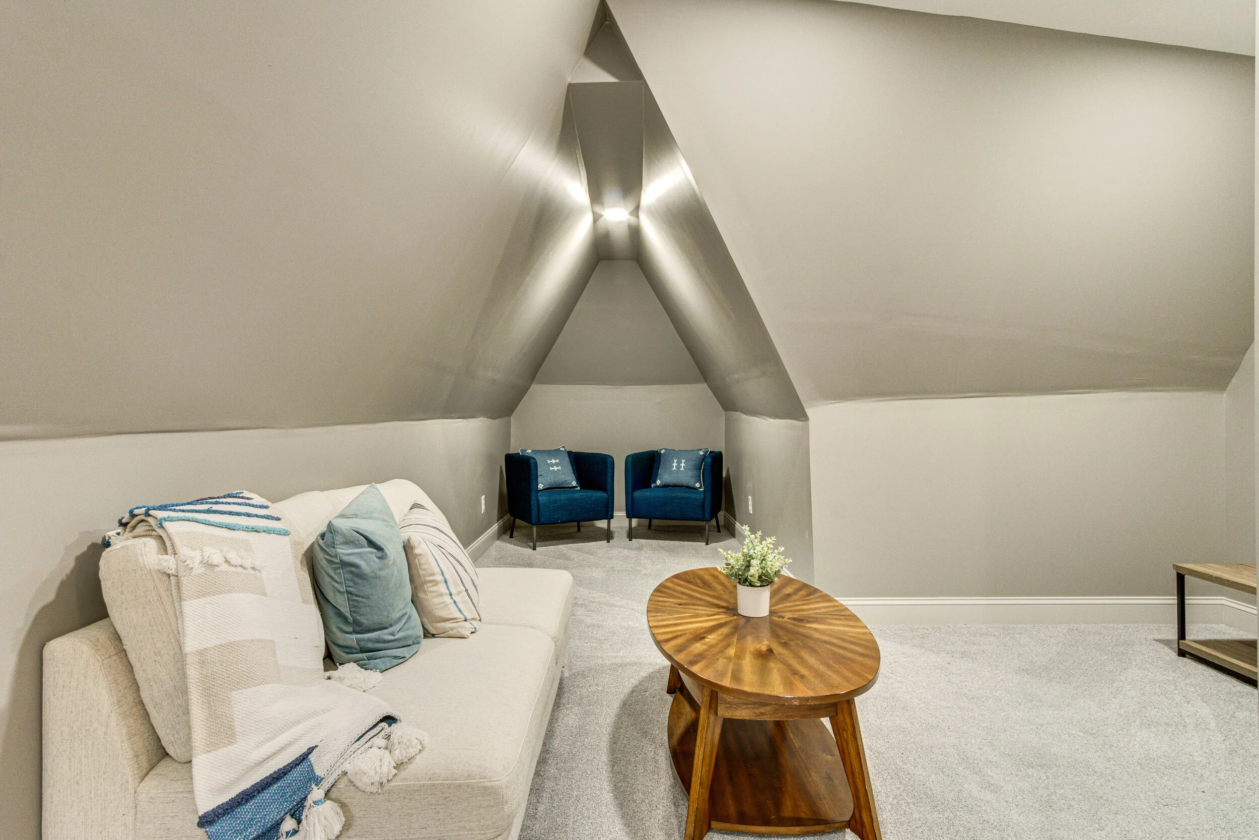 Interiors (58 of 101).jpg