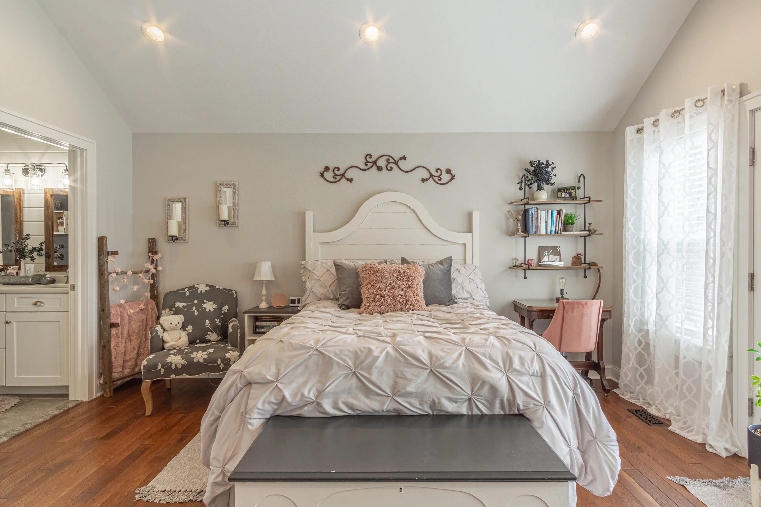 Interiors (31 of 42).jpg