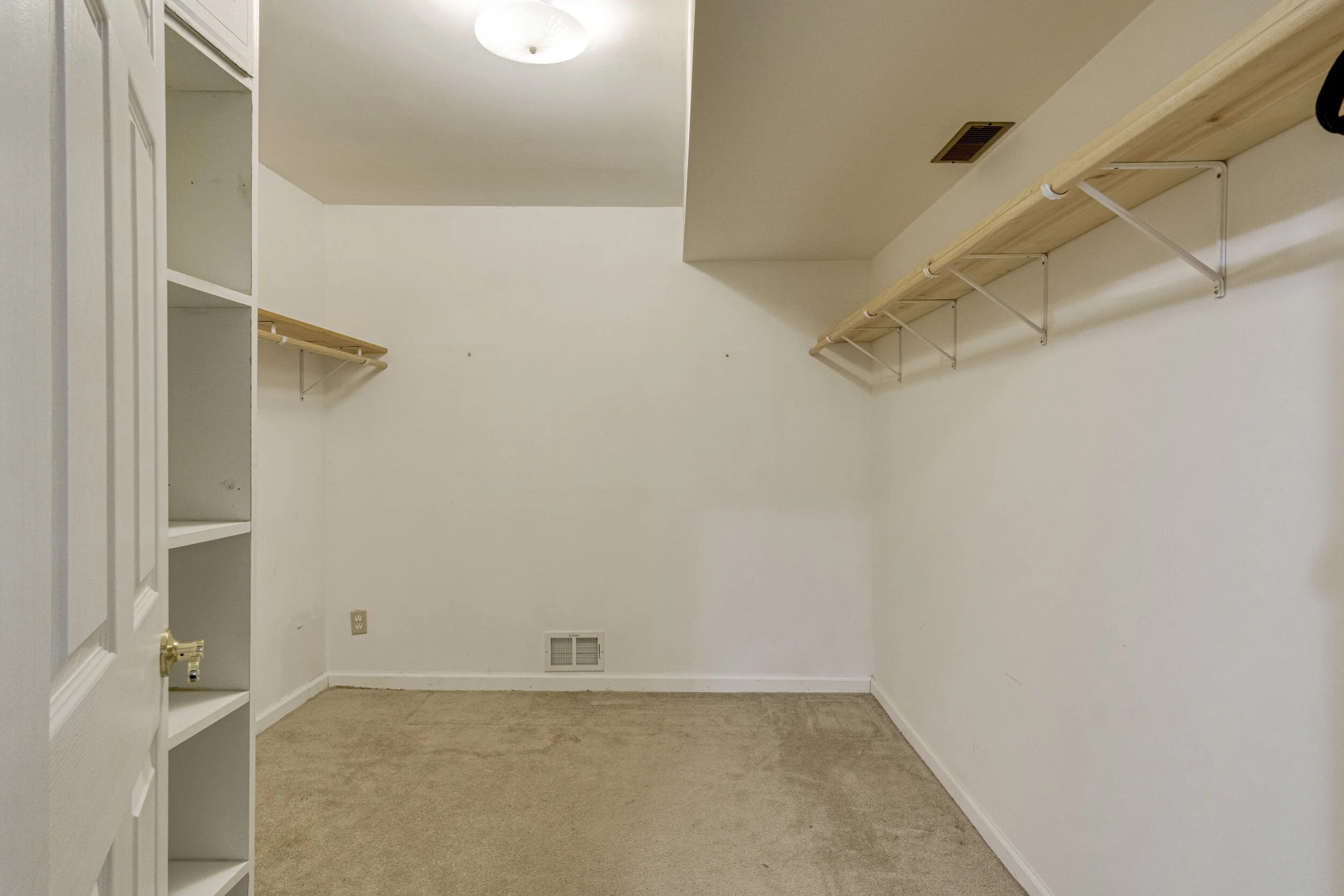 Interiors (43 of 66).jpg