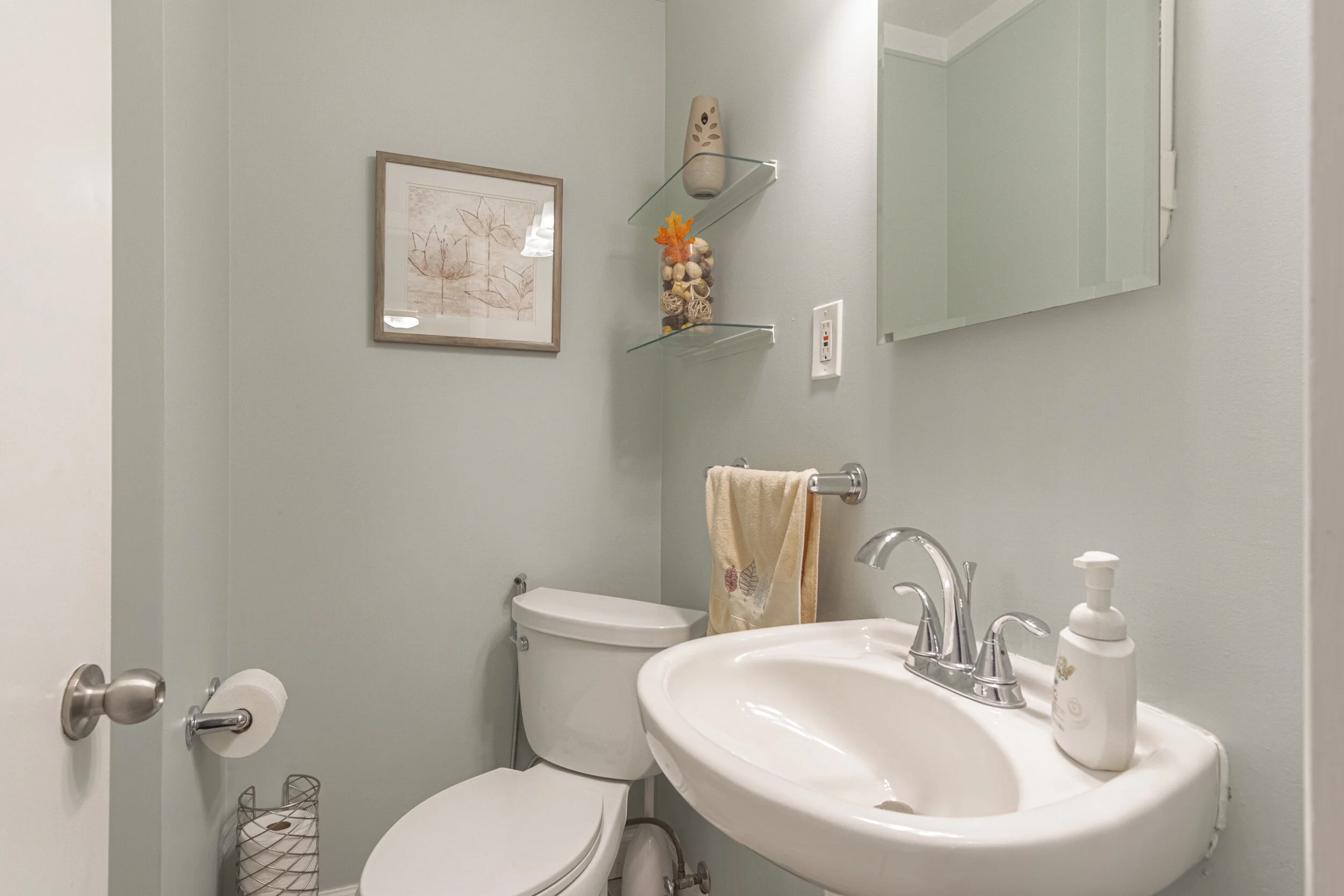 Interiors (30 of 58).jpg