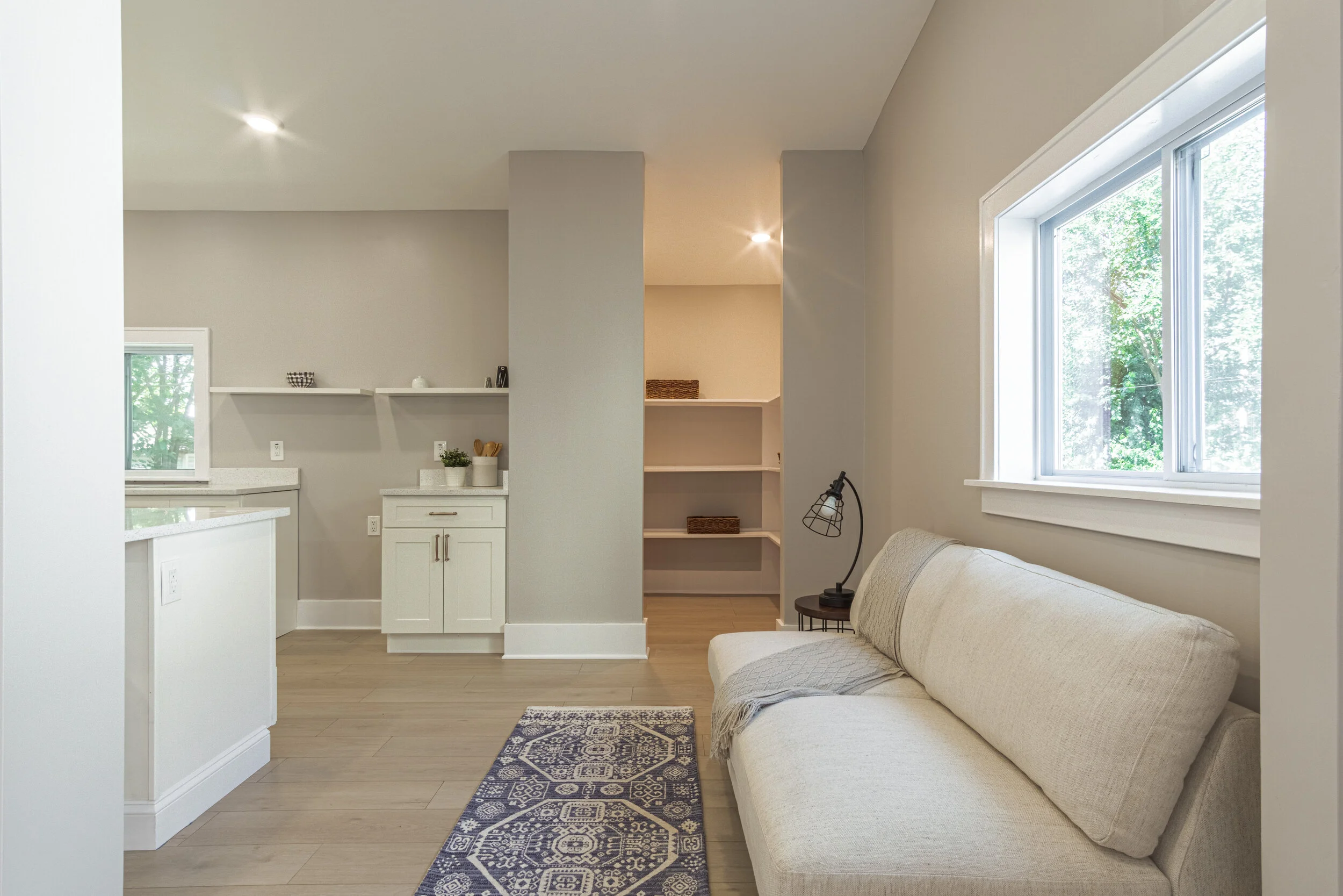 Interiors (11 of 51).jpg