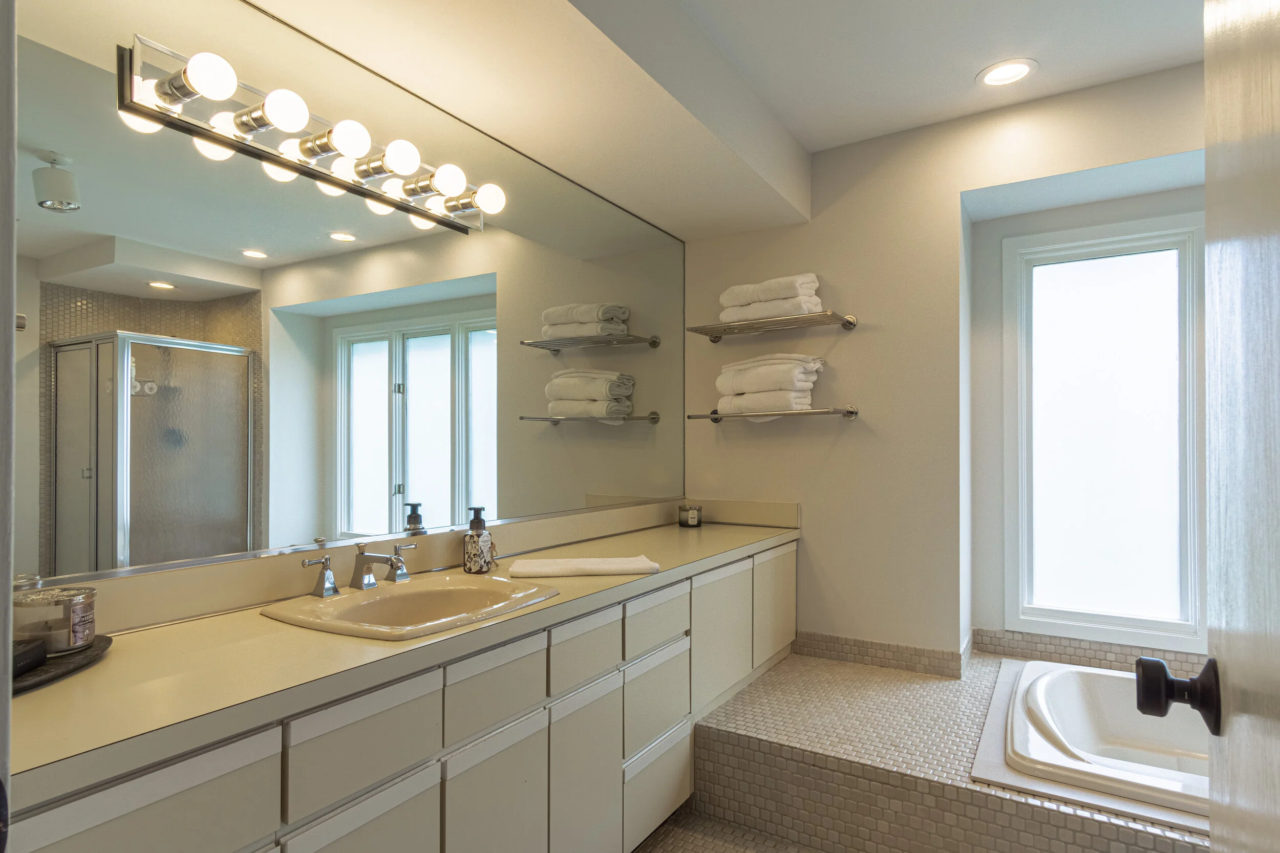 Interiors (37 of 54).jpg