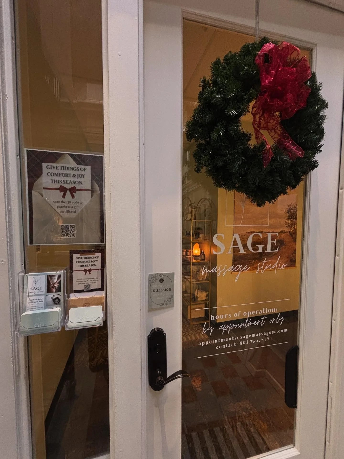 Christmas time is here &amp; we are busy bees! If you can&rsquo;t reach us to pick up a gift card, you can grab one right outside our door! Just scan the QR code to purchase &amp; pick up a blank gift card &amp; envelope. Don&rsquo;t forget to write 